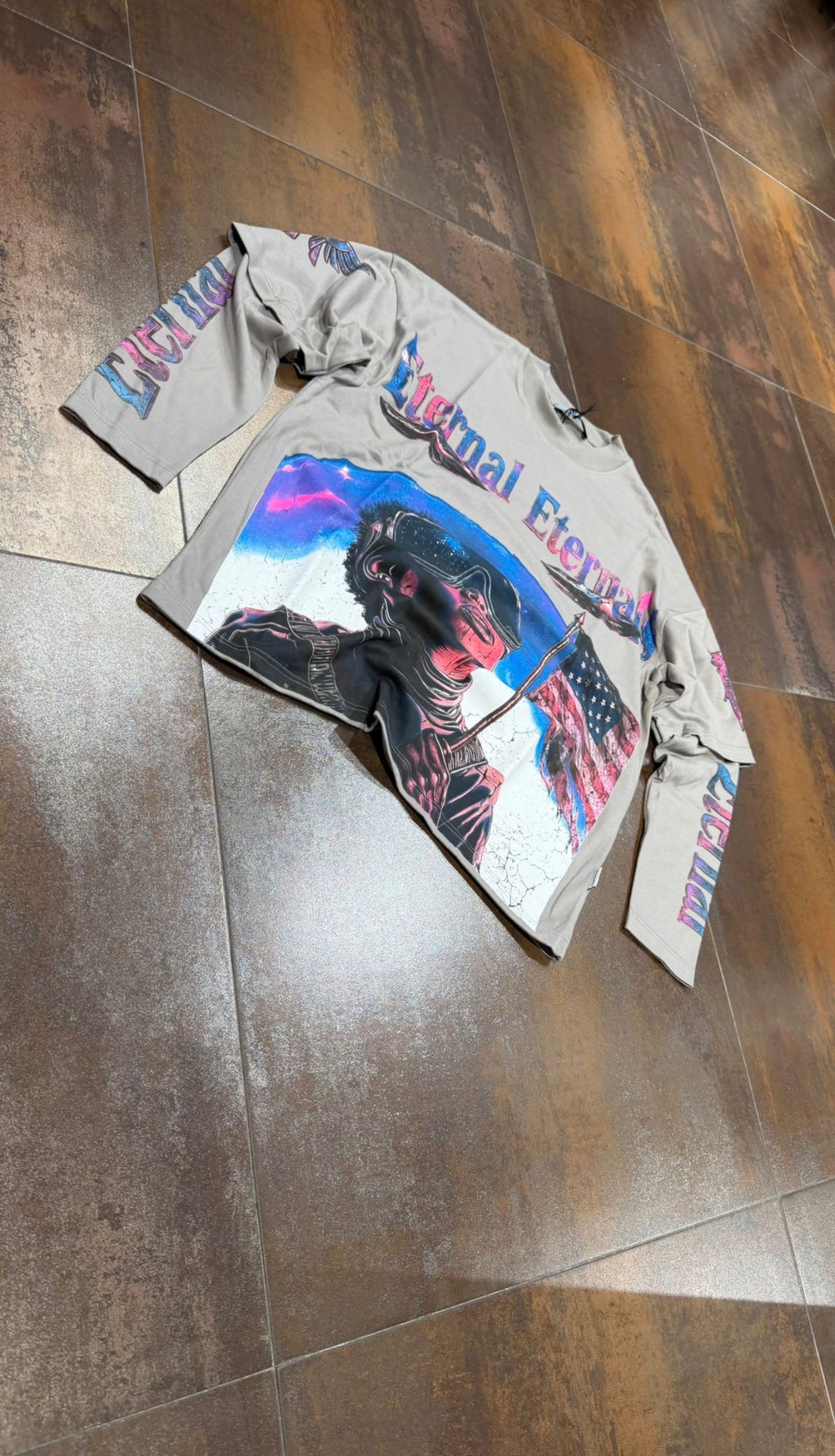 T-SHIRT LONGSLEEVE ETERNAL