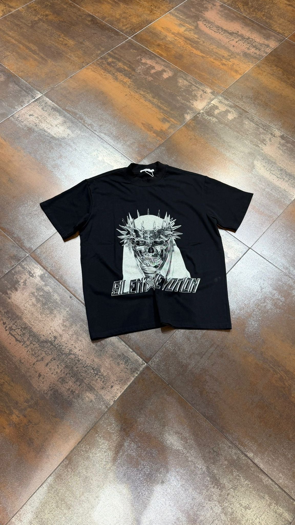 T-SHIRT AW BRAND