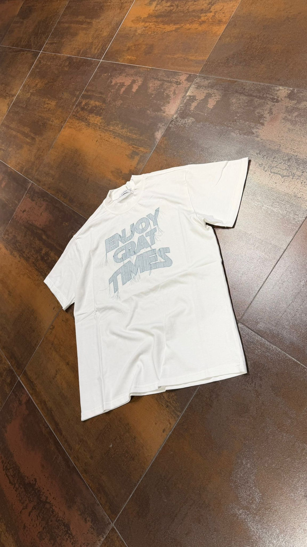 T-SHIRT ENJOY
