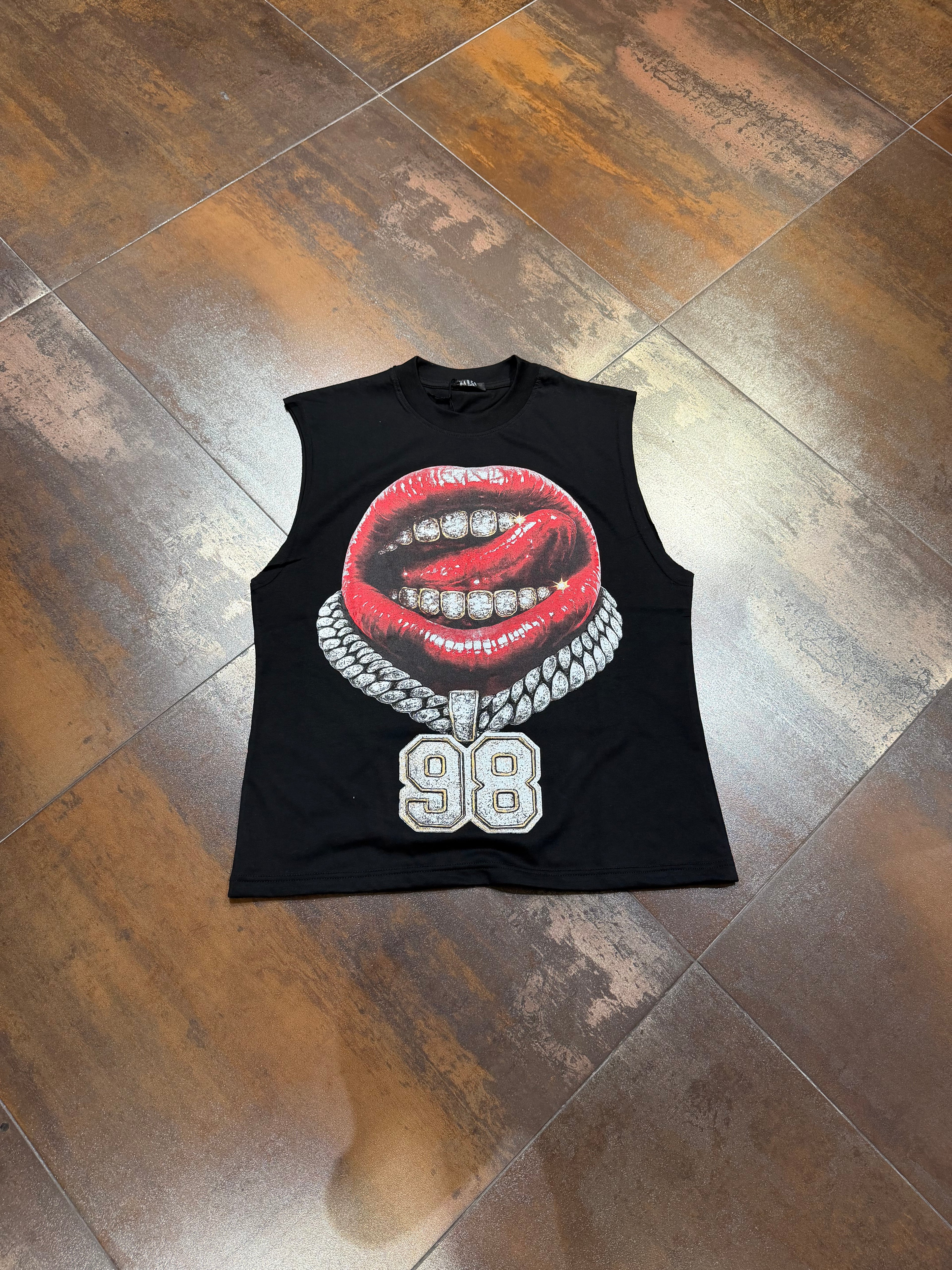 SMANICATO MOUTH
