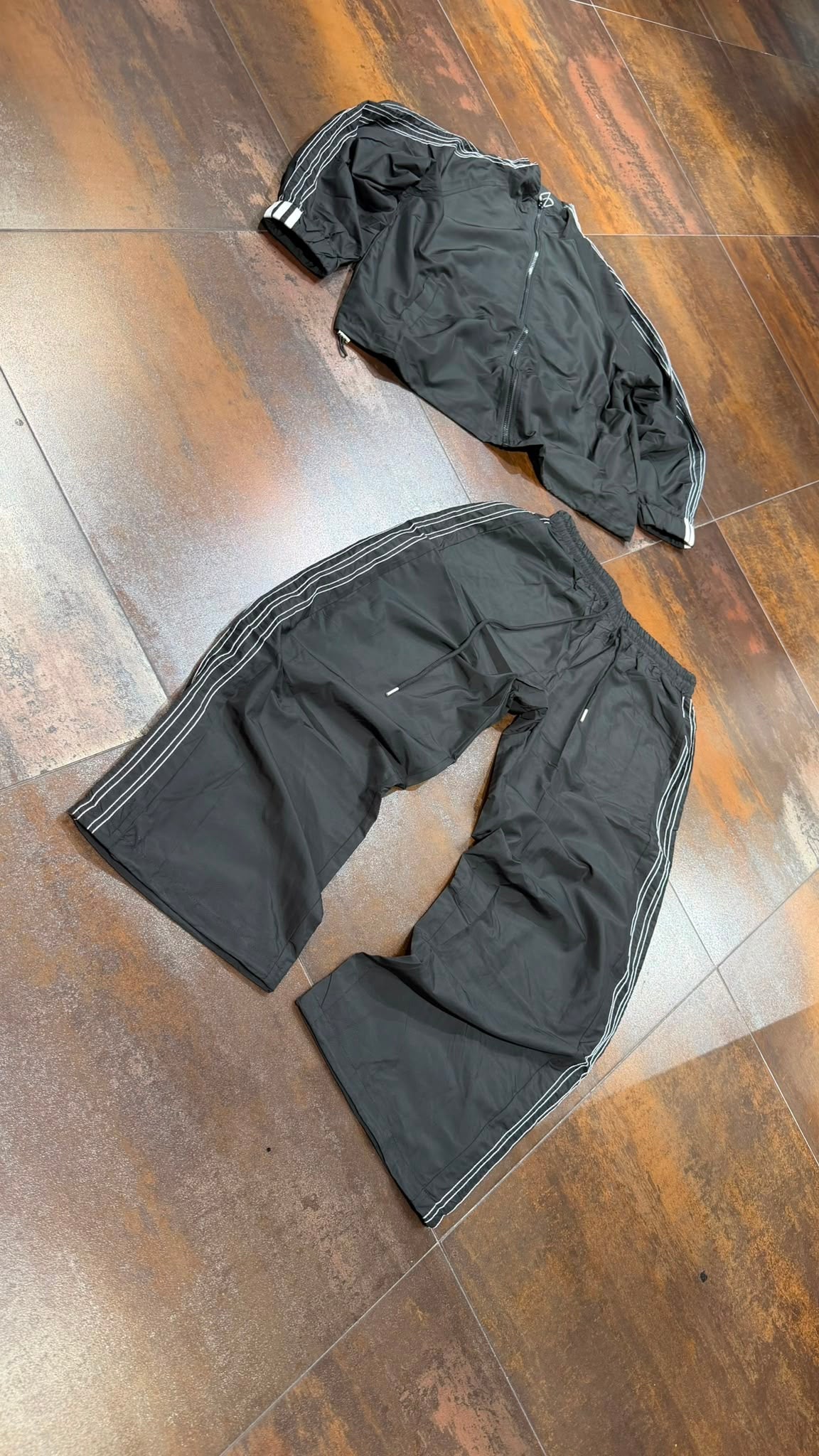 COORDSET ALIEN BLACK