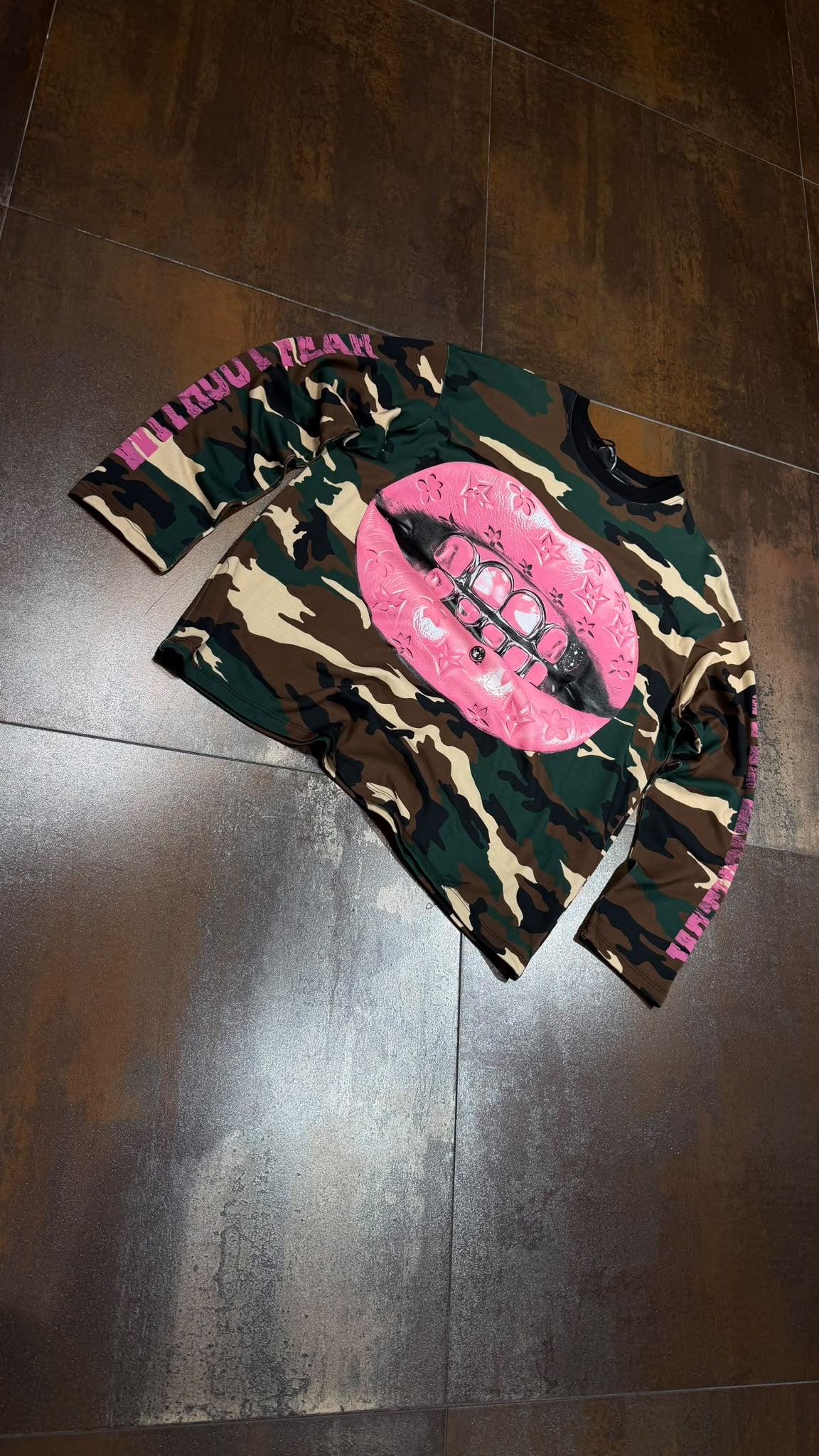 LONGSLEEVE KISS CAMOUFLAGE