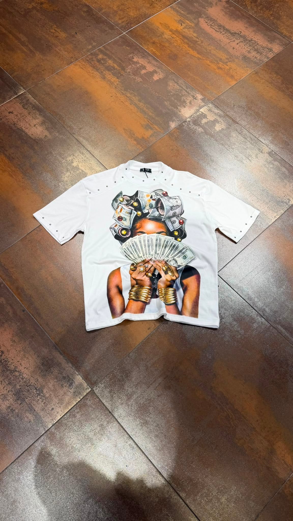 T-SHIRT MONEY PLUS