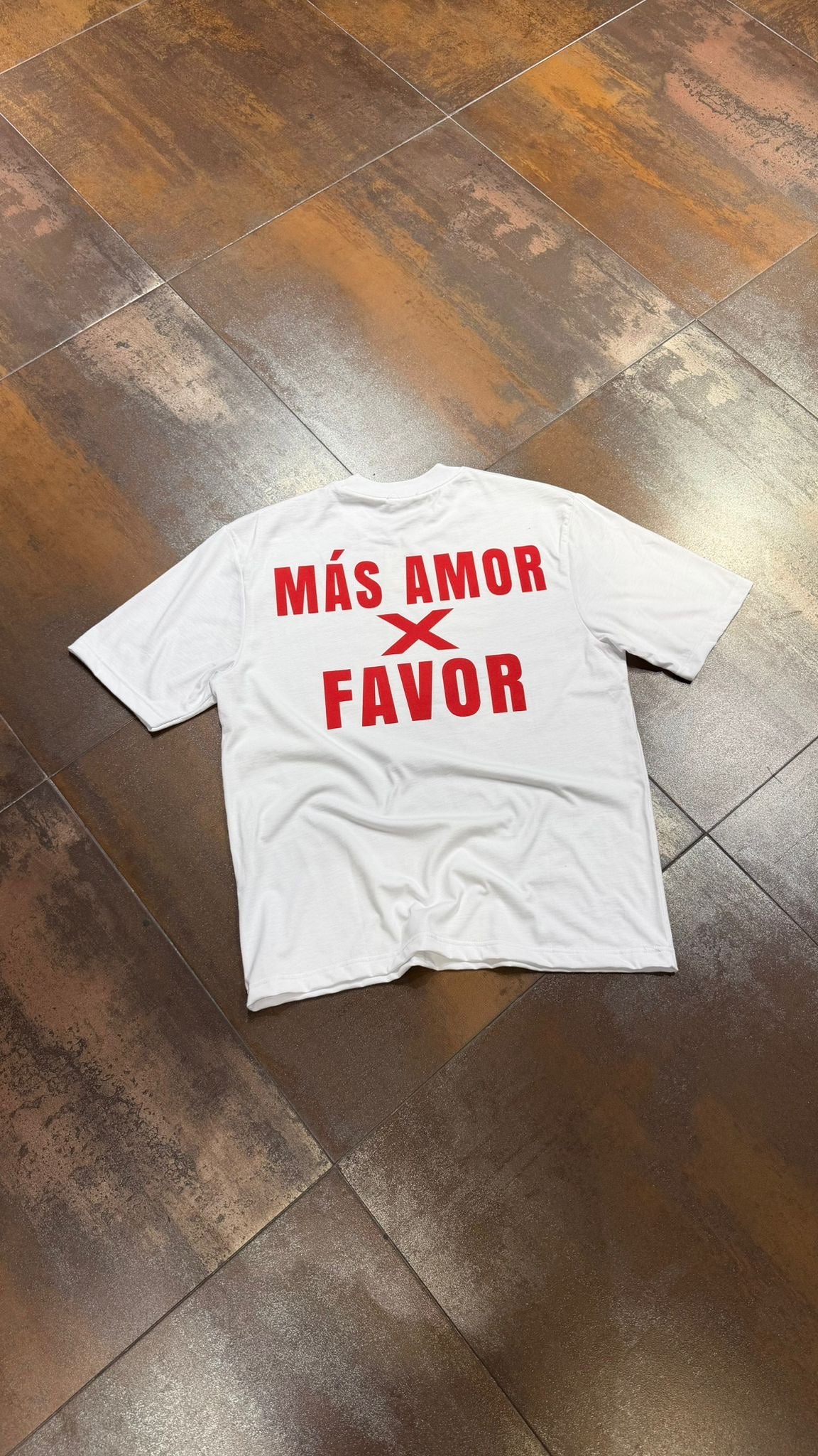 T-SHIRT MAS AMOR