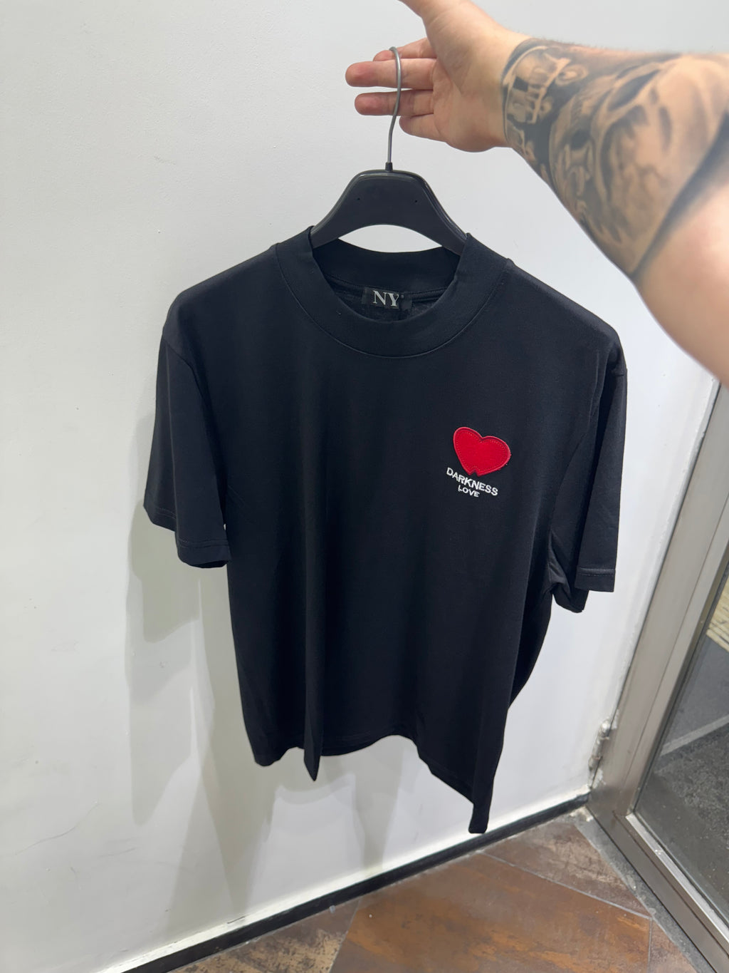 T-SHIRT HK