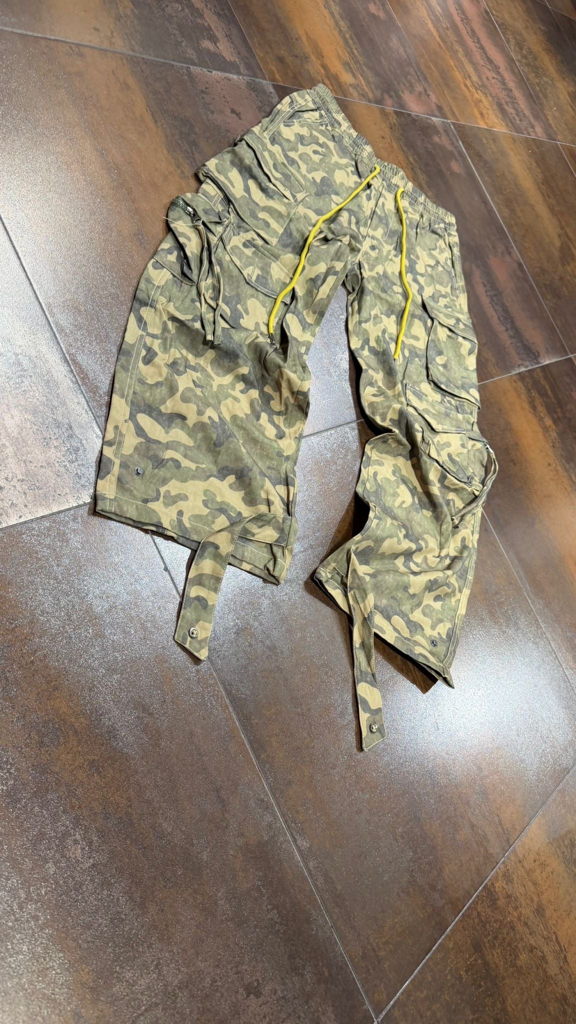 CARGO CAMO AW BRAND