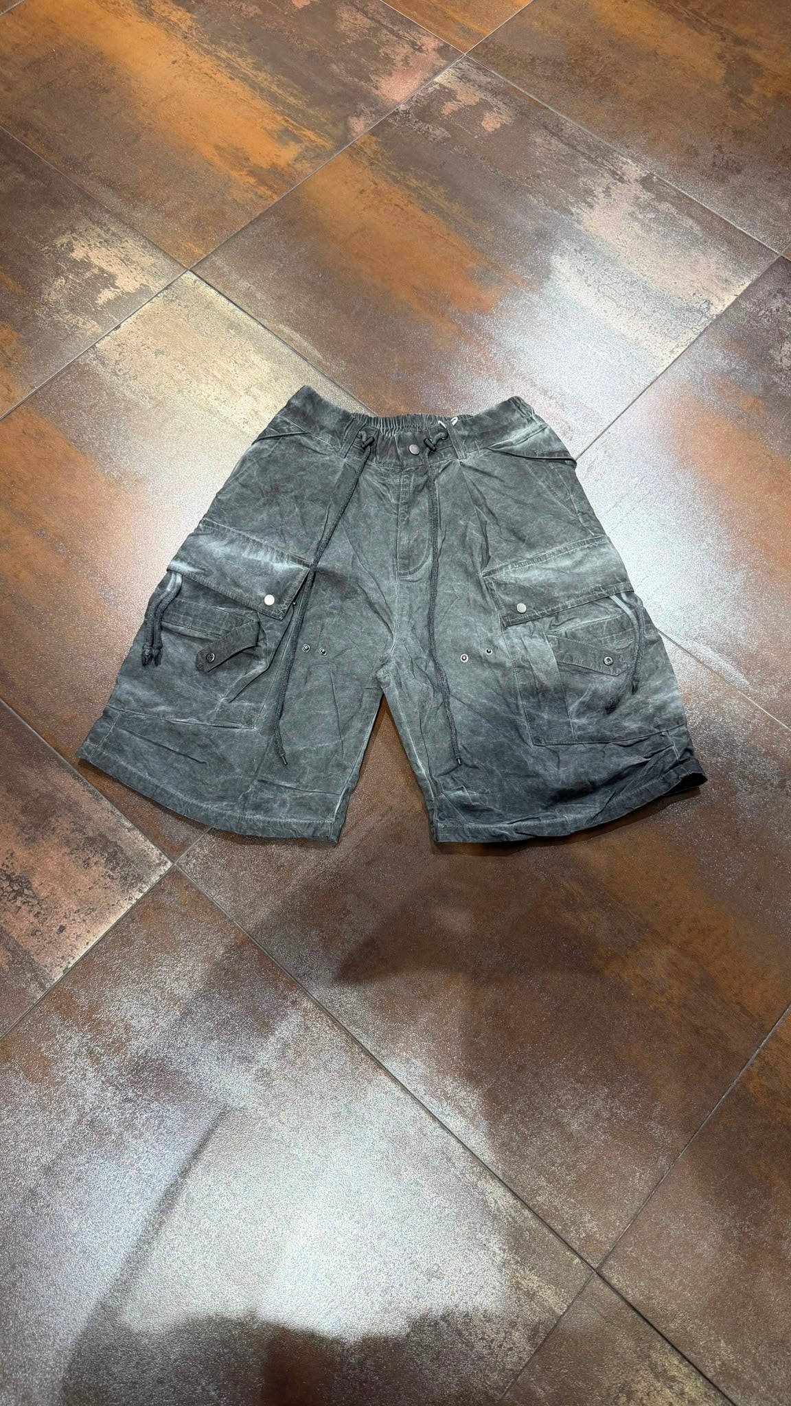 BERMUDA CARGO GREY AW BRAND