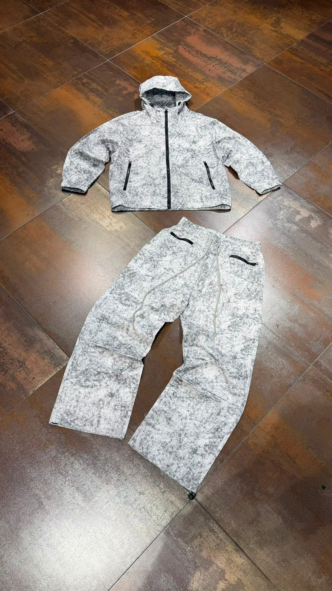 COORDSET AW BRAND GREY