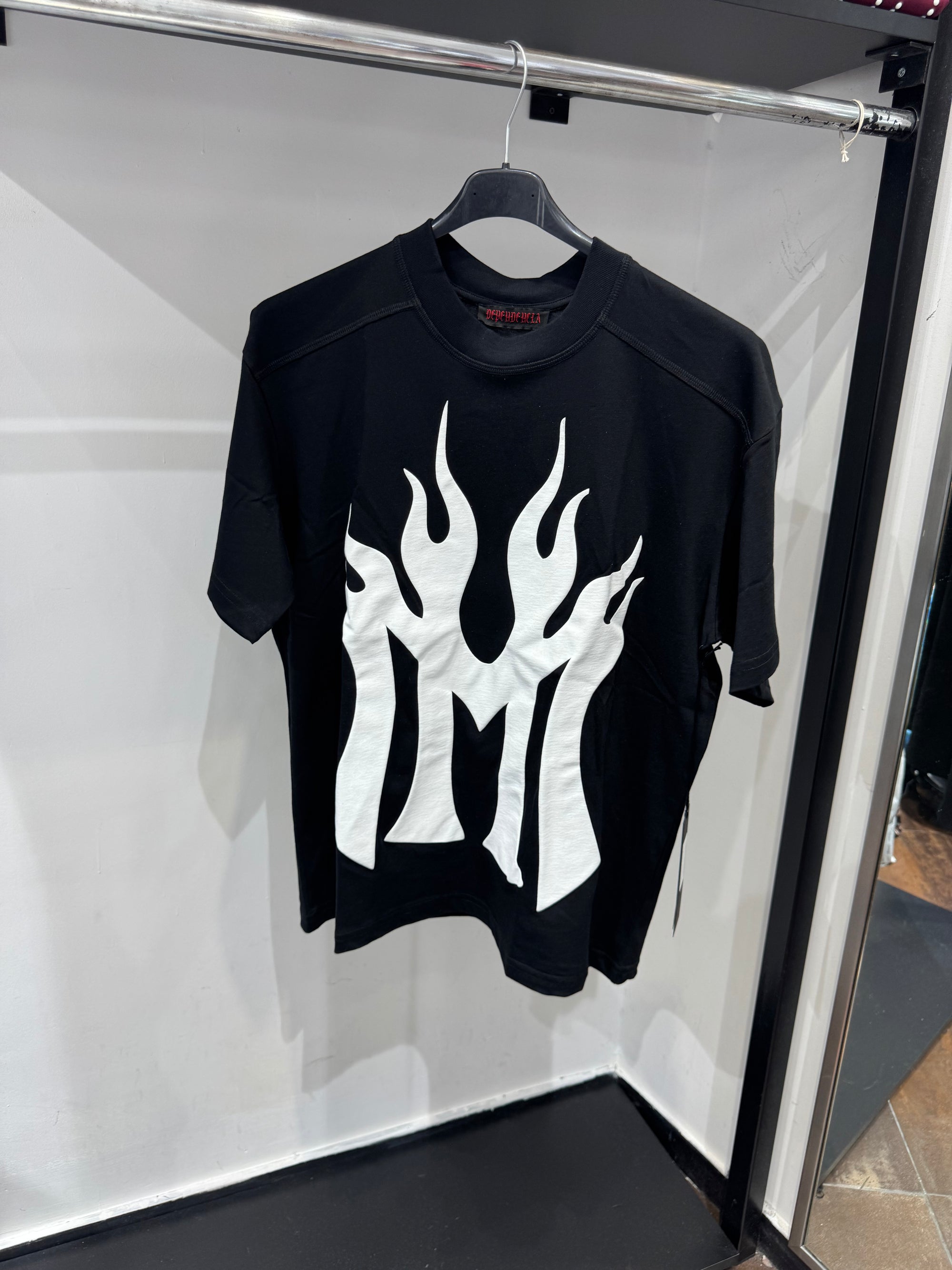 T-SHIRT DEPENDENCIA