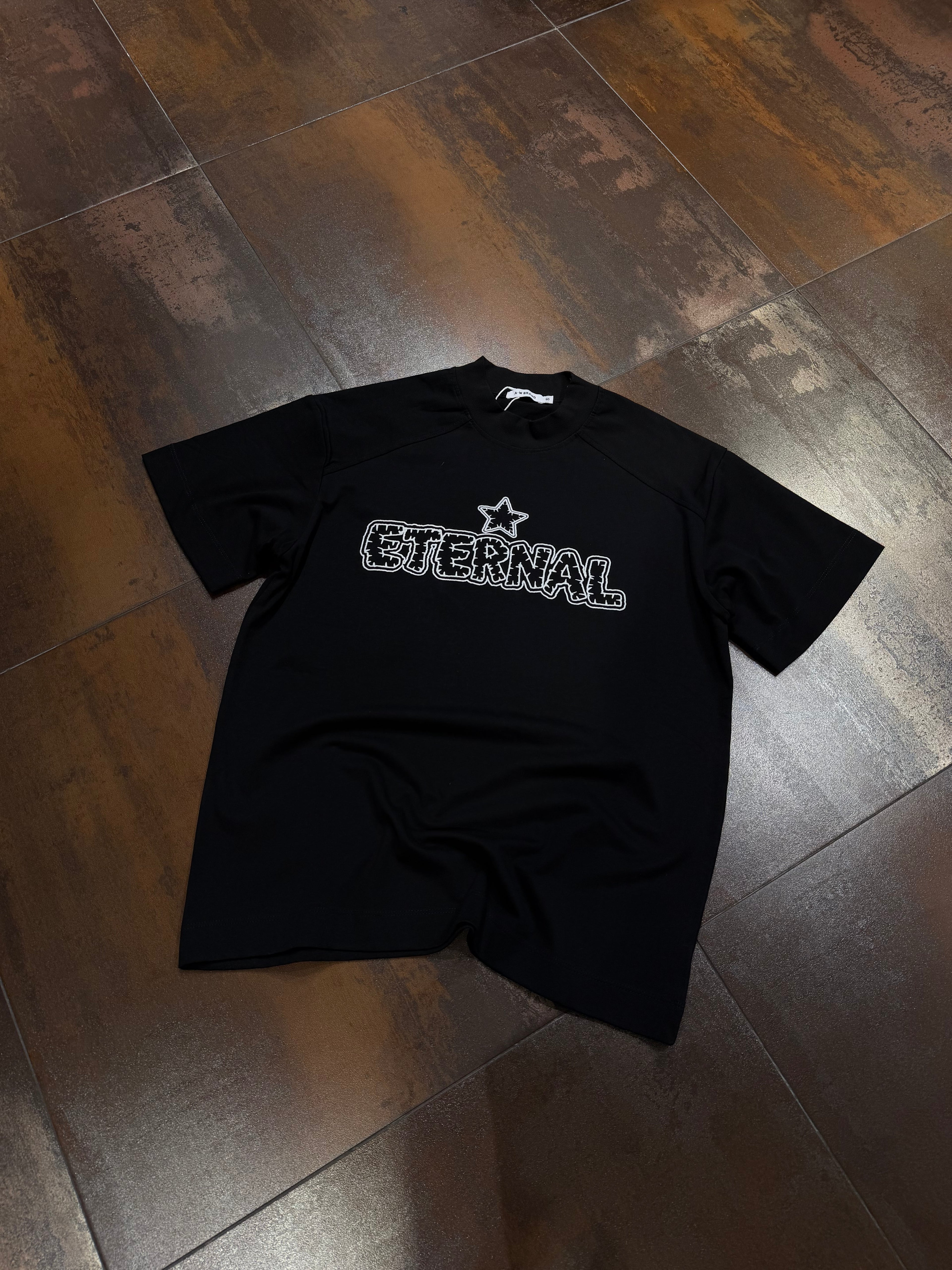 T-SHIRT ETERNAL