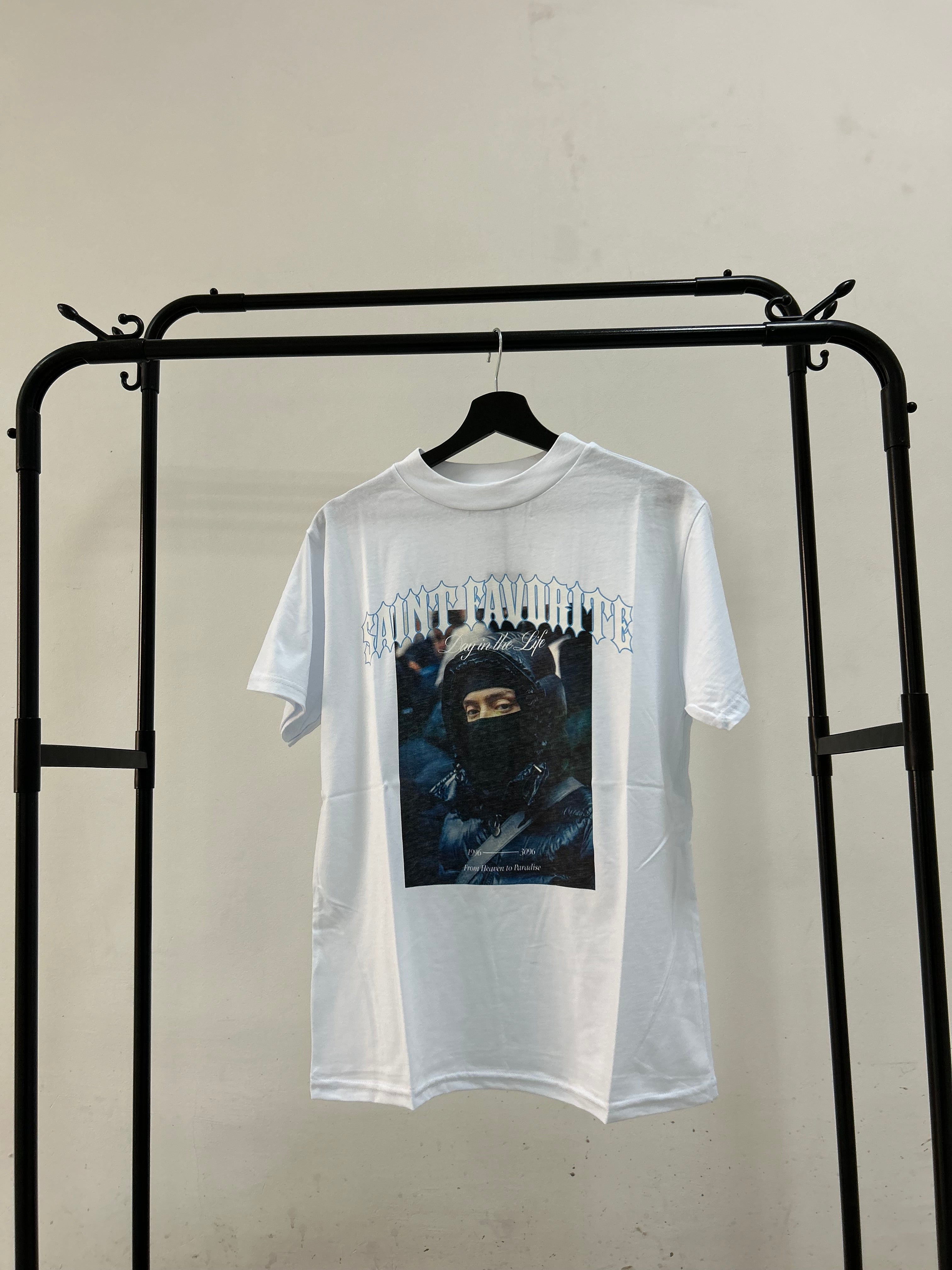 T-SHIRT BIANCA VOLTO SAINT