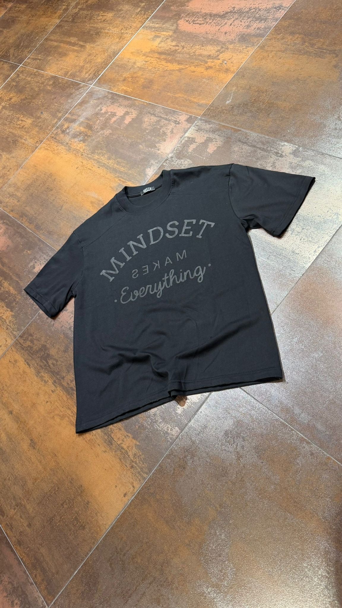 T-SHIRT MINDSET