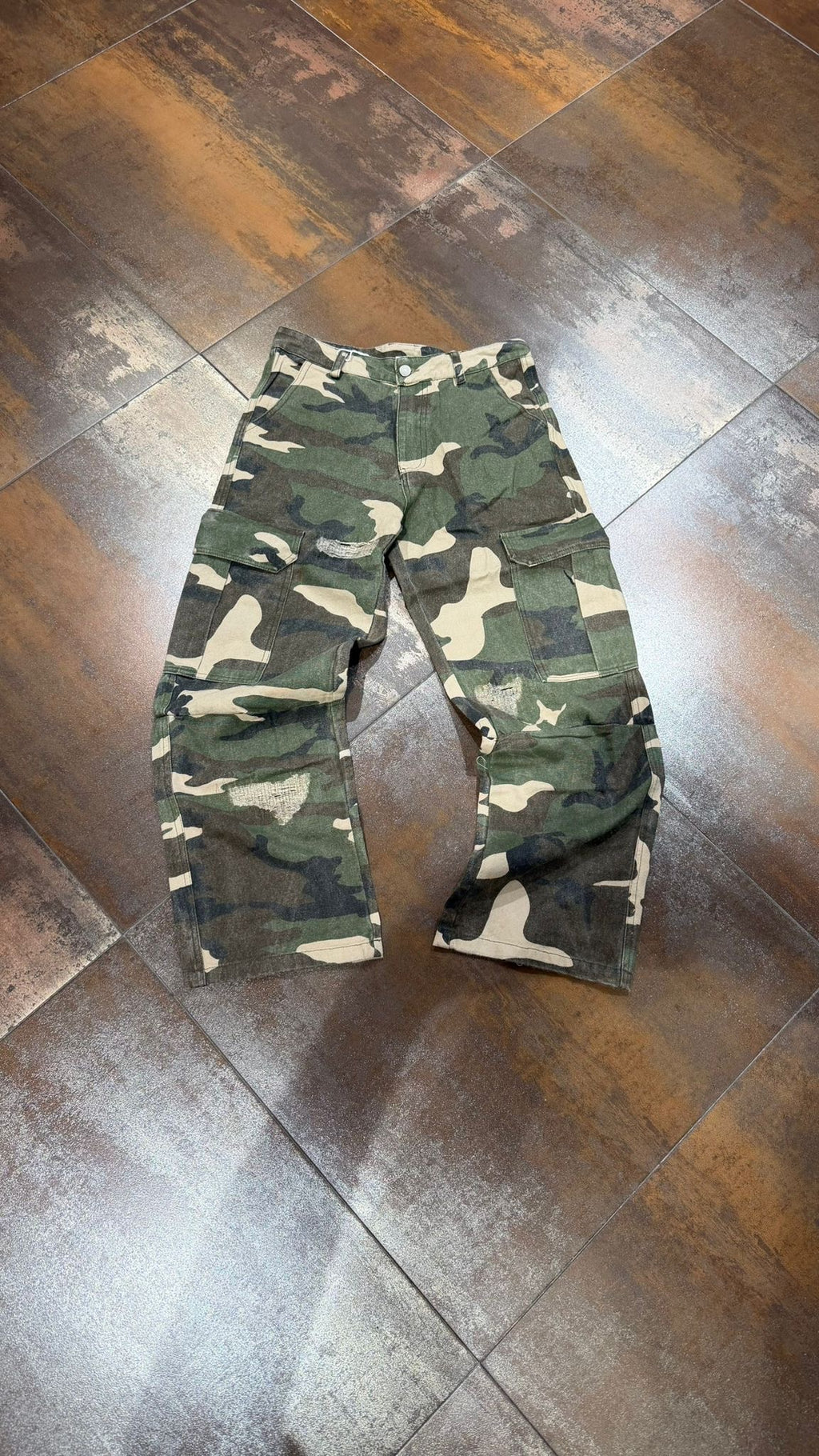 BAGGY CAMO AW BRAND