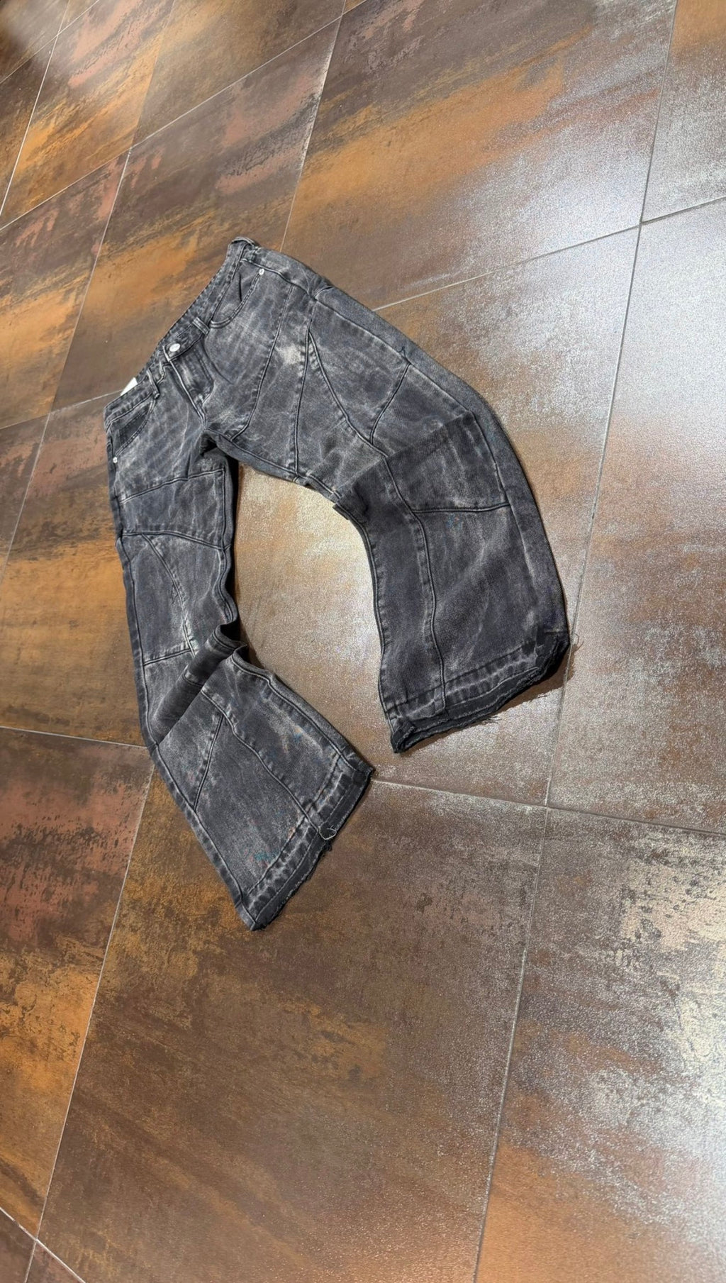 FLARE GREY BLACK MAK