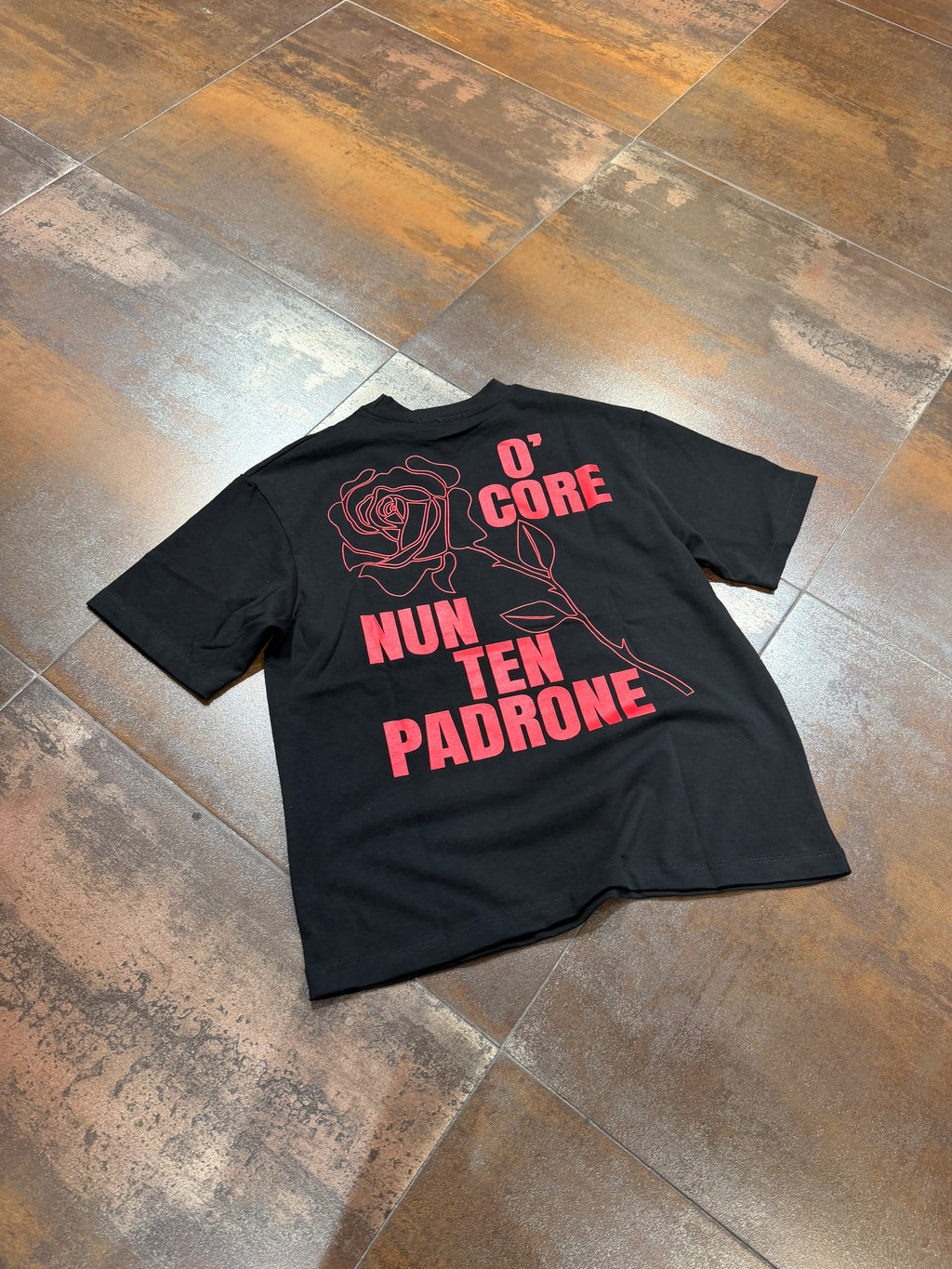 T-SHIRT STAMPA RETRO