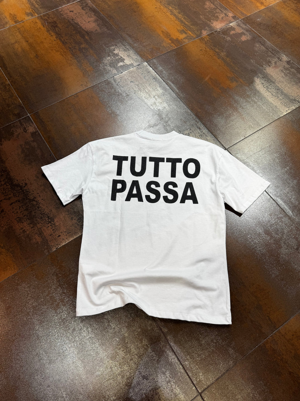 T-SHIRT TUTTO PASSA