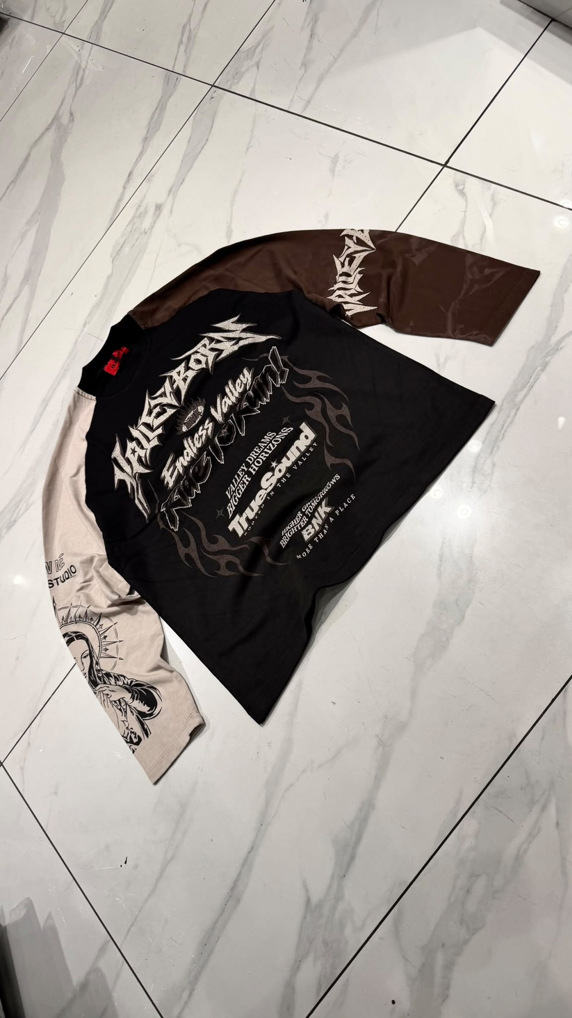 LONGSLEEVE