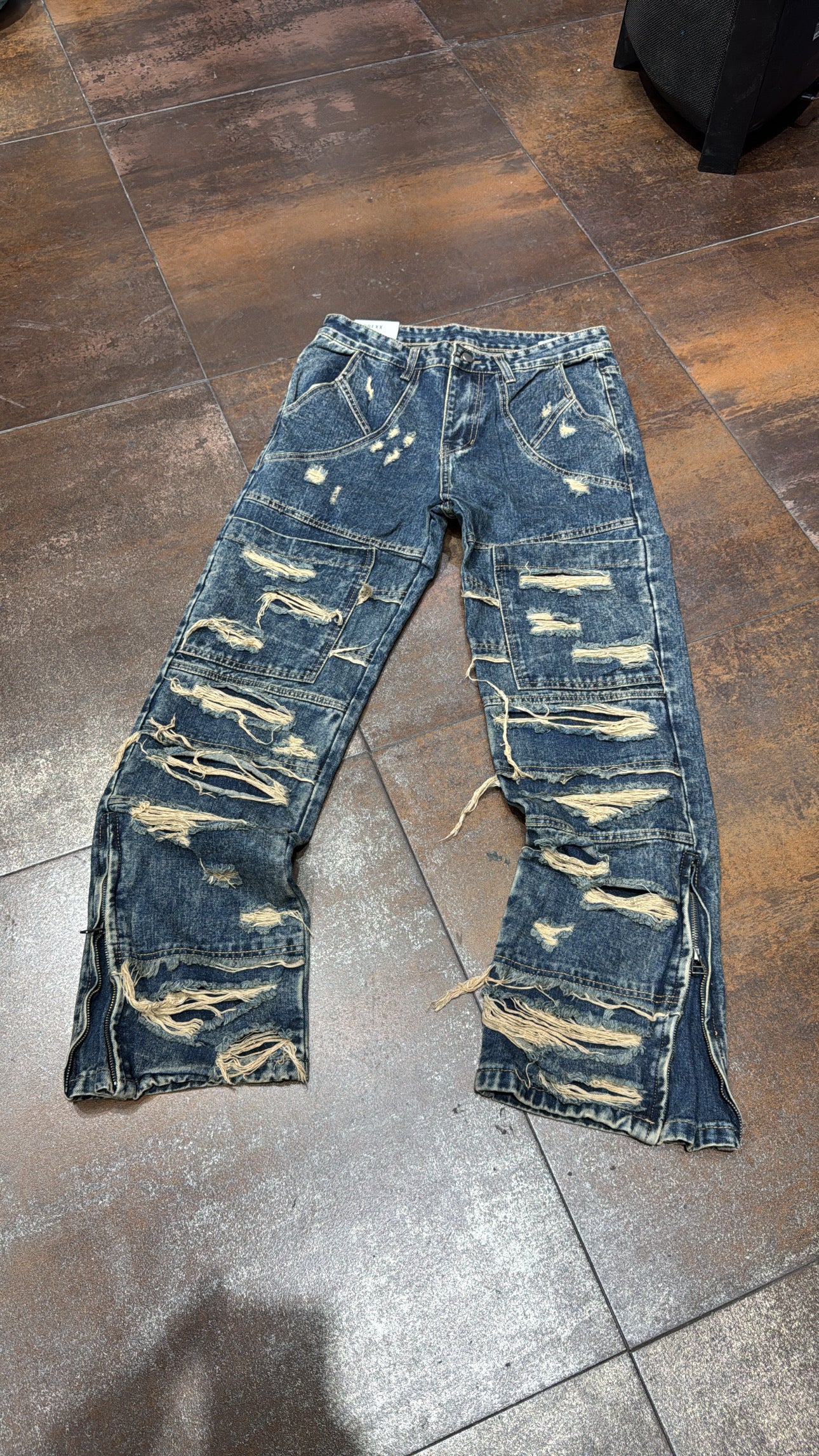 FLARE ZIP