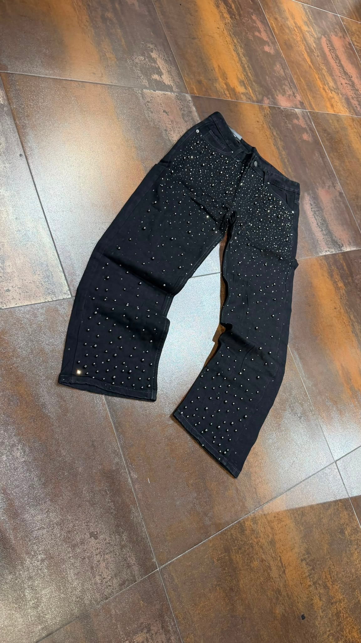 JEANS PAPER DIAMONDS BLACK LIMITED