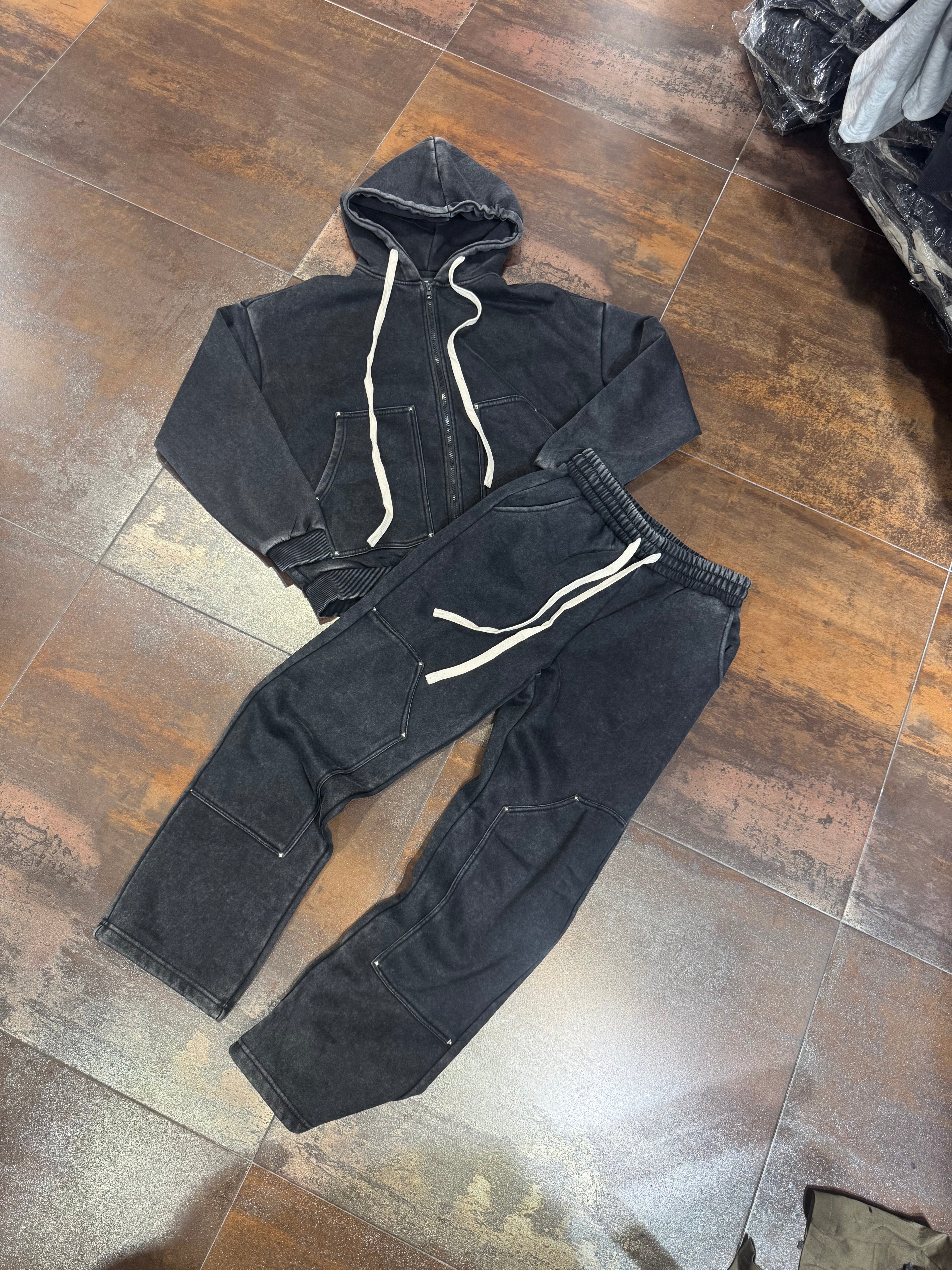 COORDINATO CARPENTER