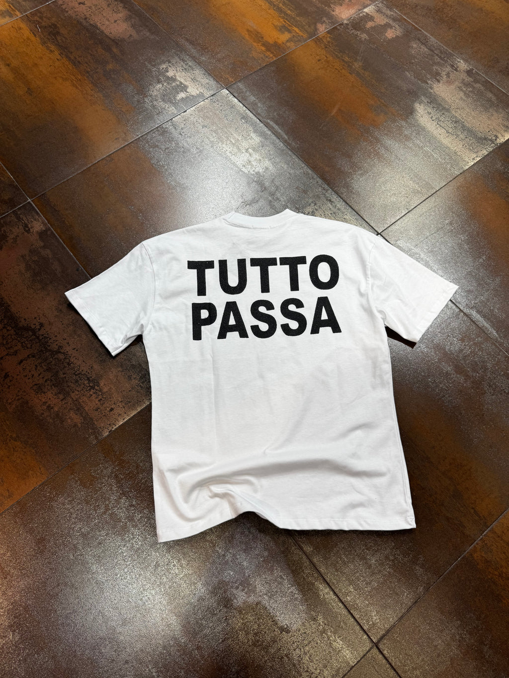 T-SHIRT TUTTO PASSA