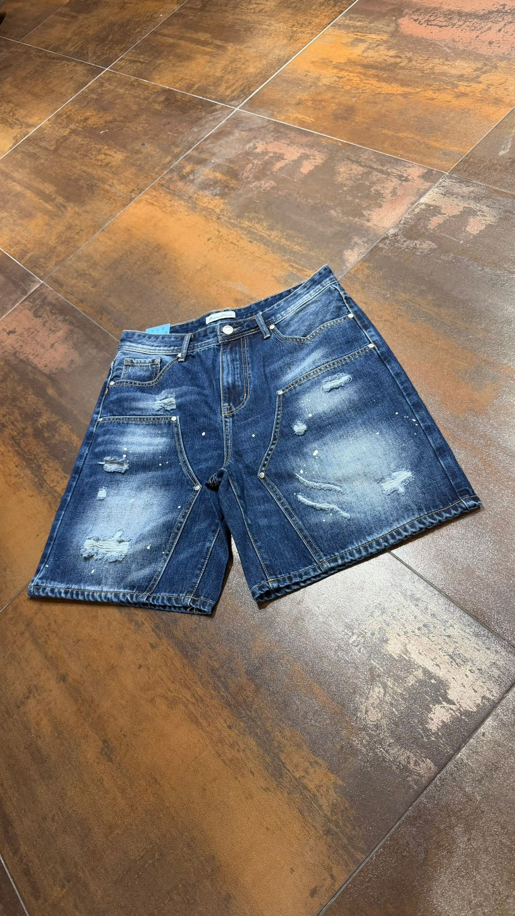 BERMUDA CARPENTER BLUE