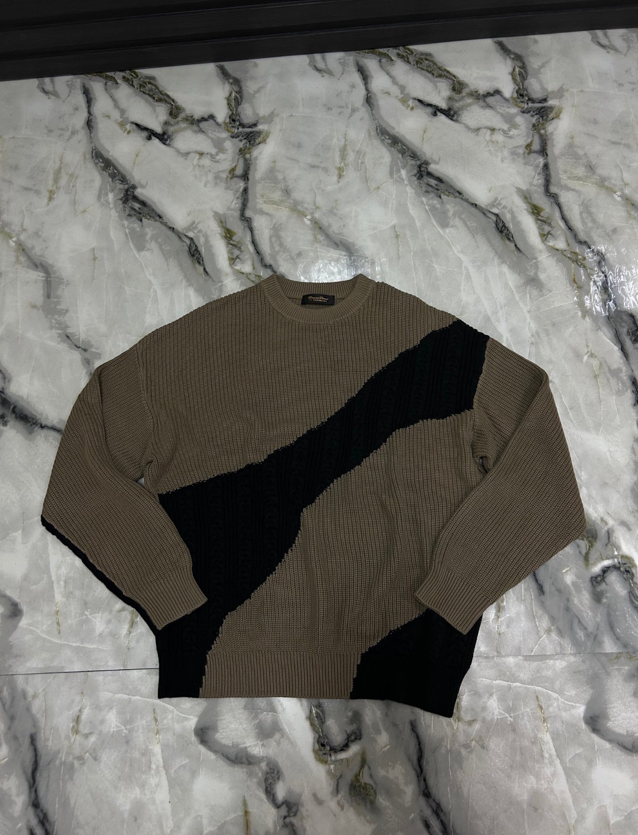 MAGLIONE BRUNO LEONI