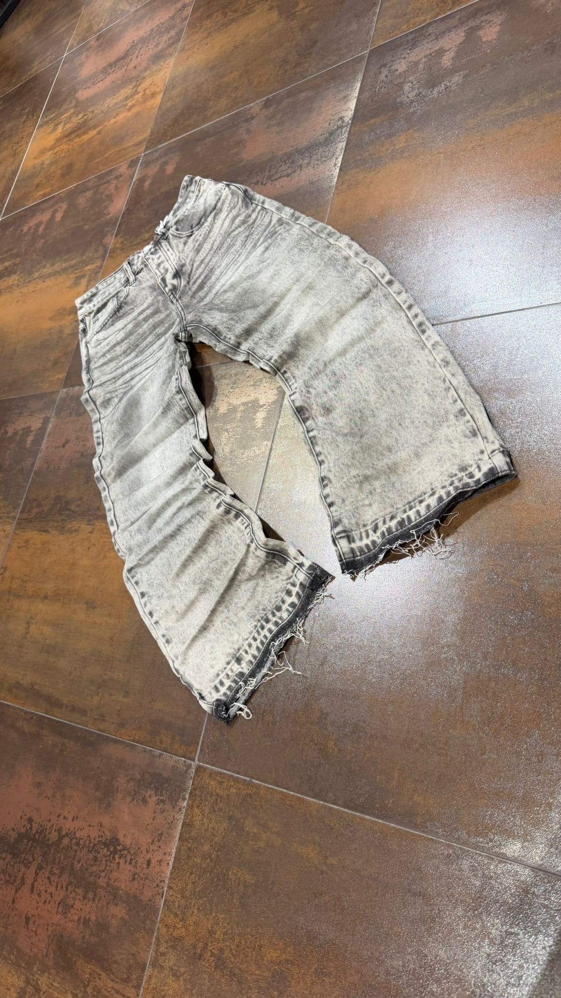 FLARE GREY DIRTY