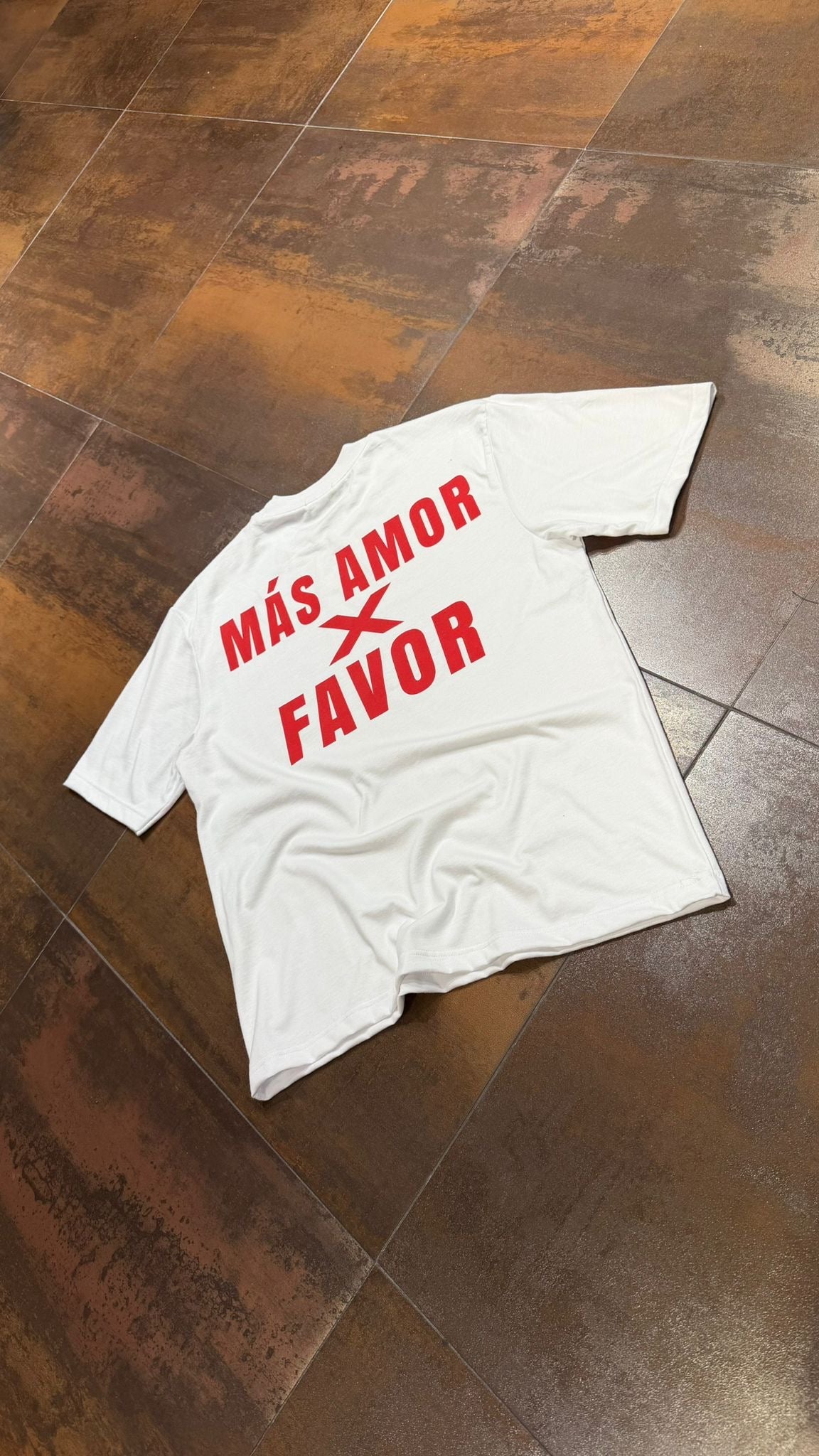 T-SHIRT MAS AMOR