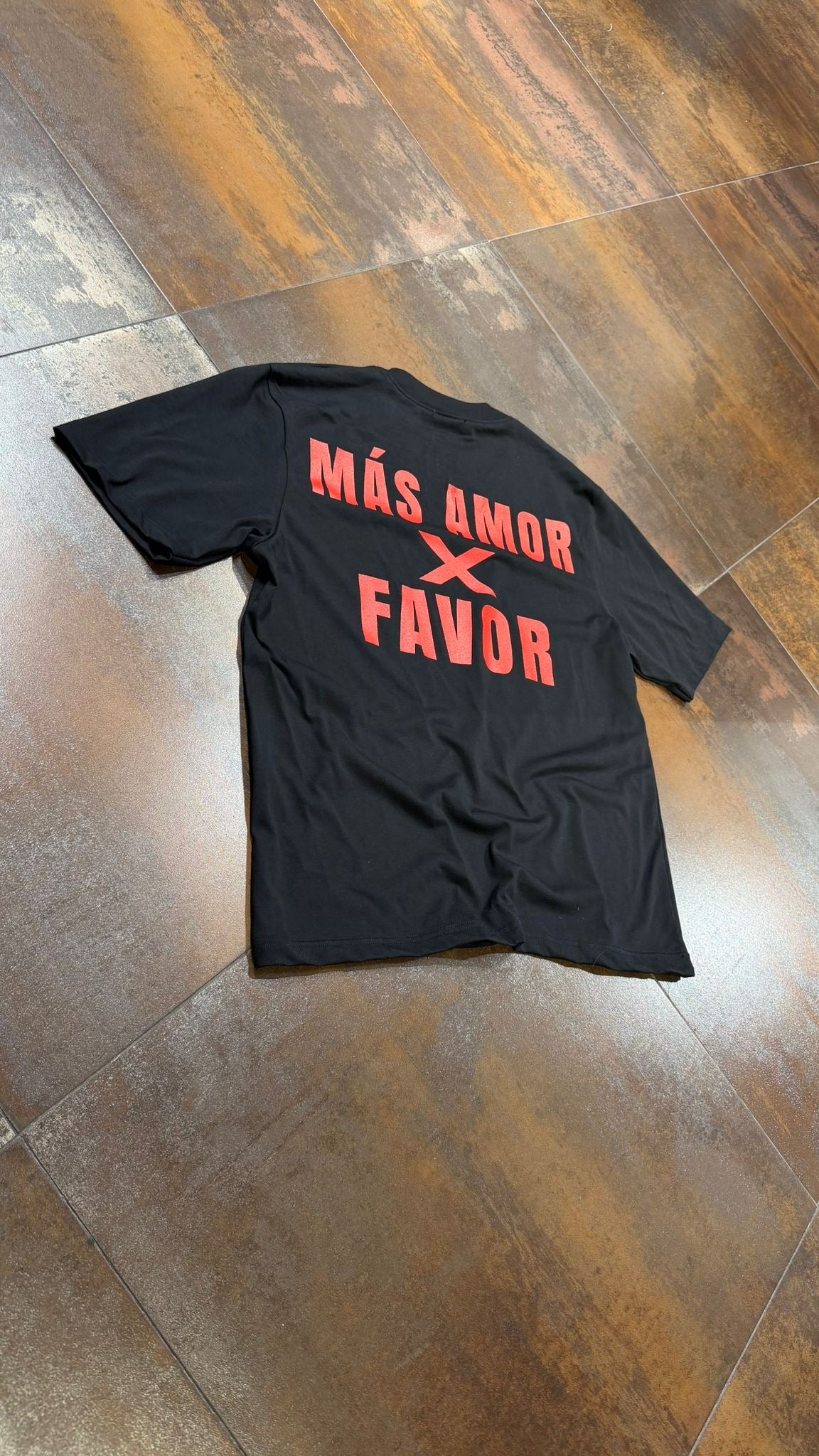 T-SHIRT MAS AMOR