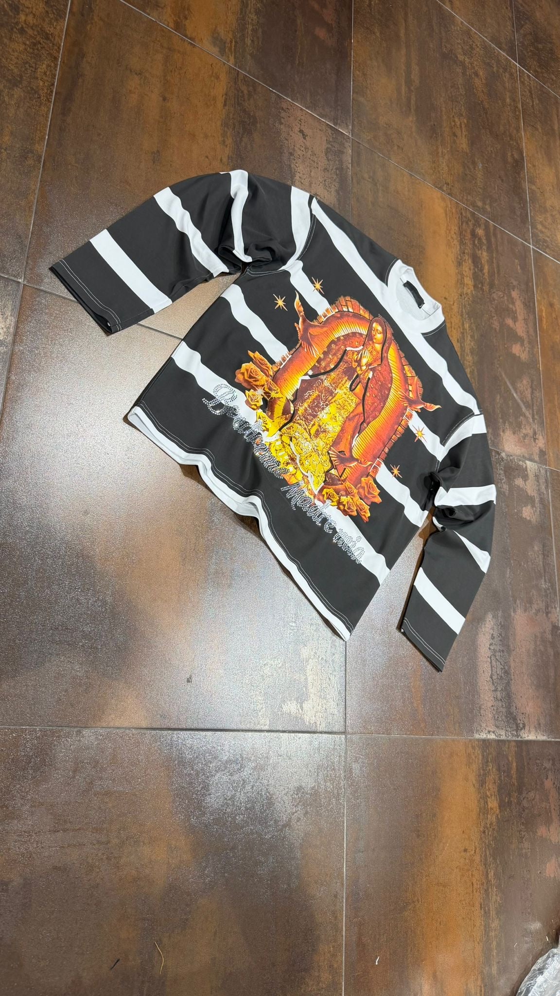T-SHIRT LONGSLEEVE DEPENDENCIA