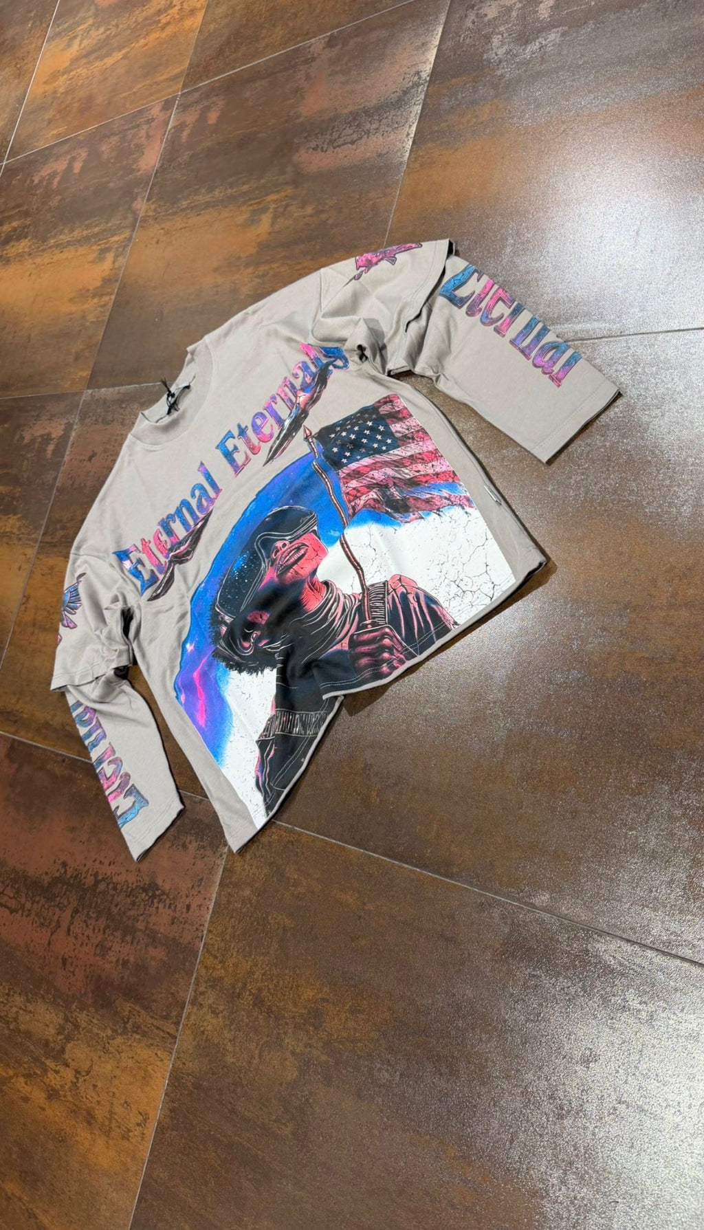 T-SHIRT LONGSLEEVE ETERNAL