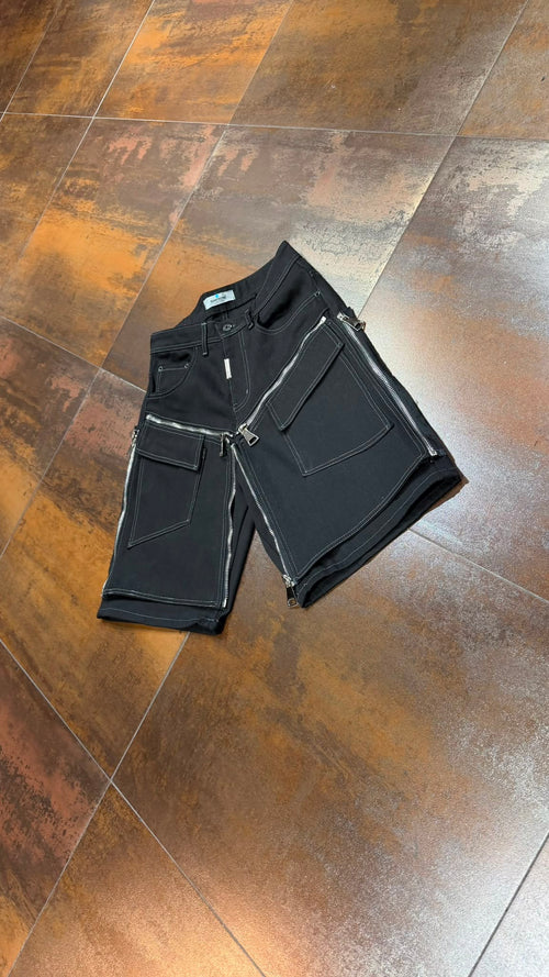 BERMUDA BLACK CIANOTIC