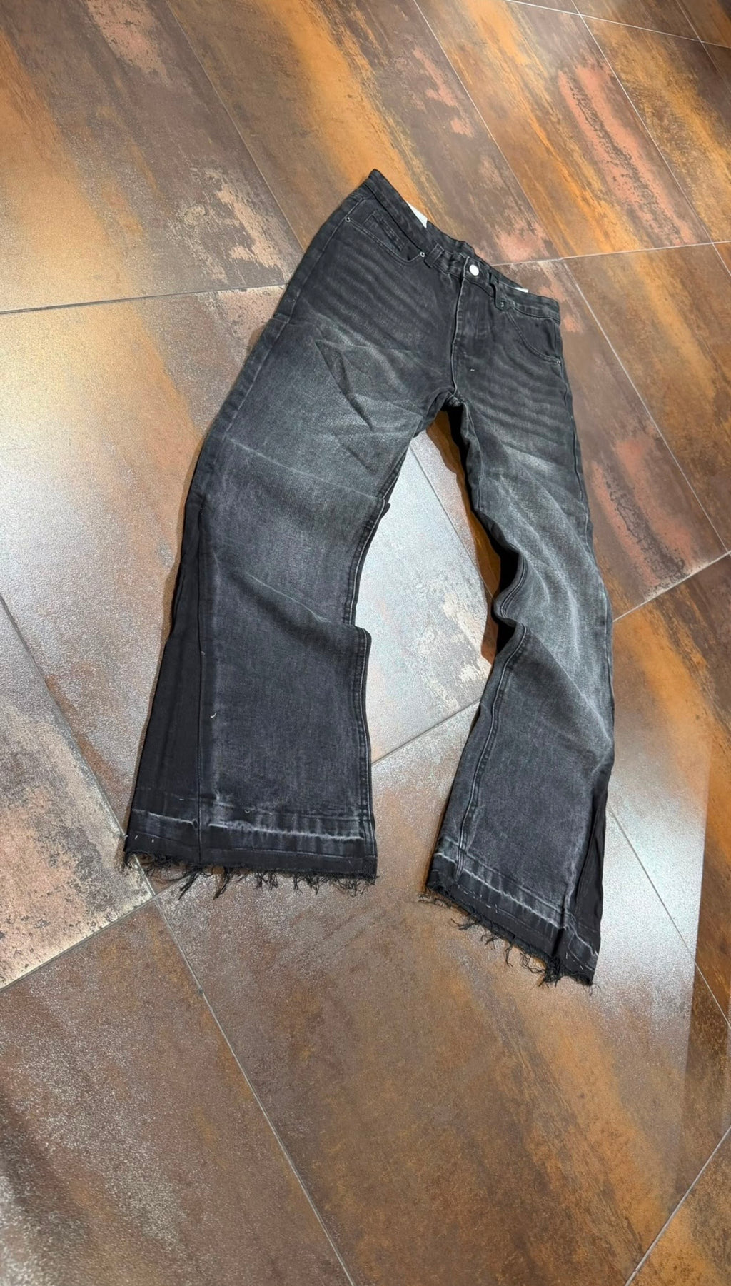 FLARE MART BLACK
