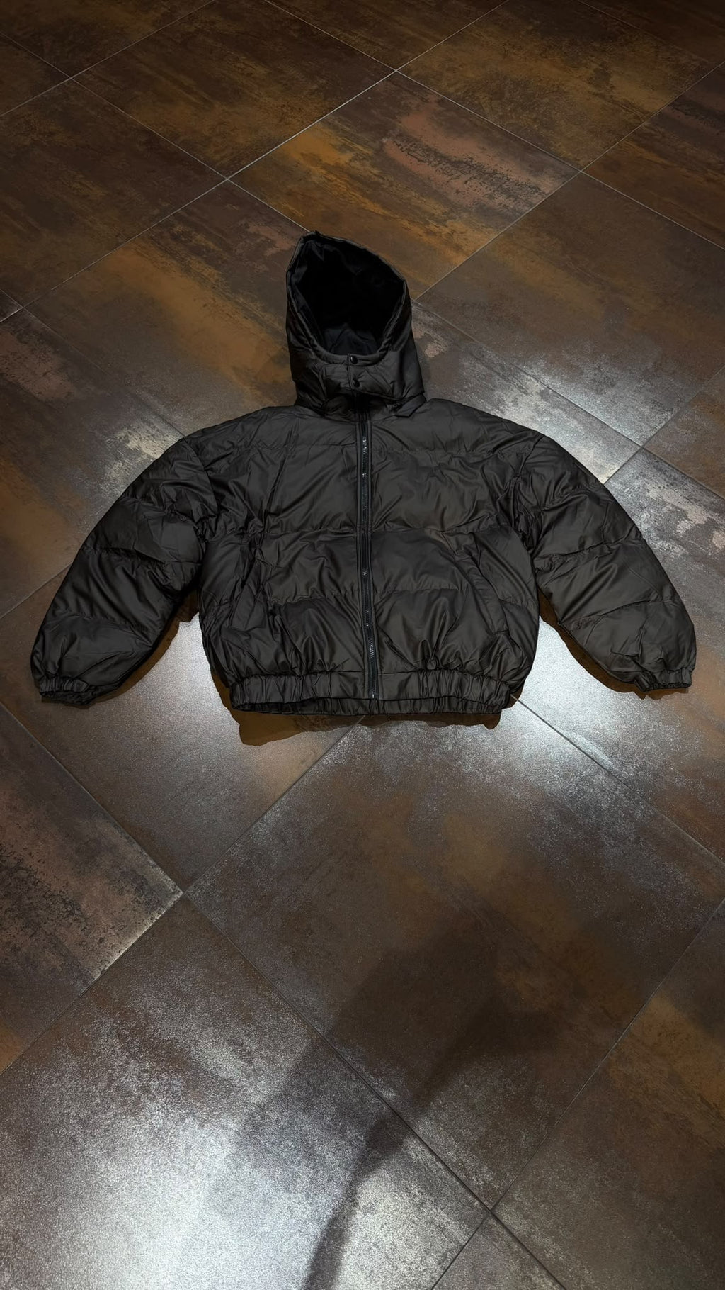 BOMBER HK