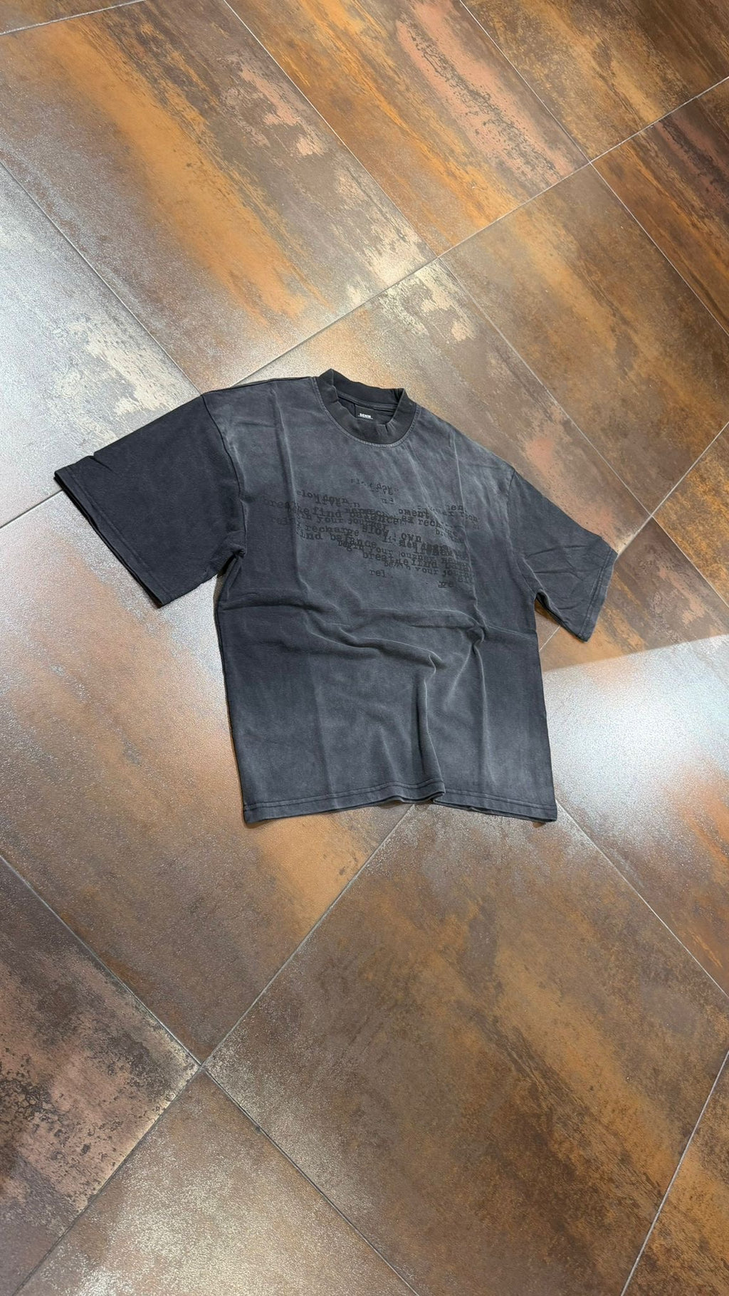 T-SHIRT CULT
