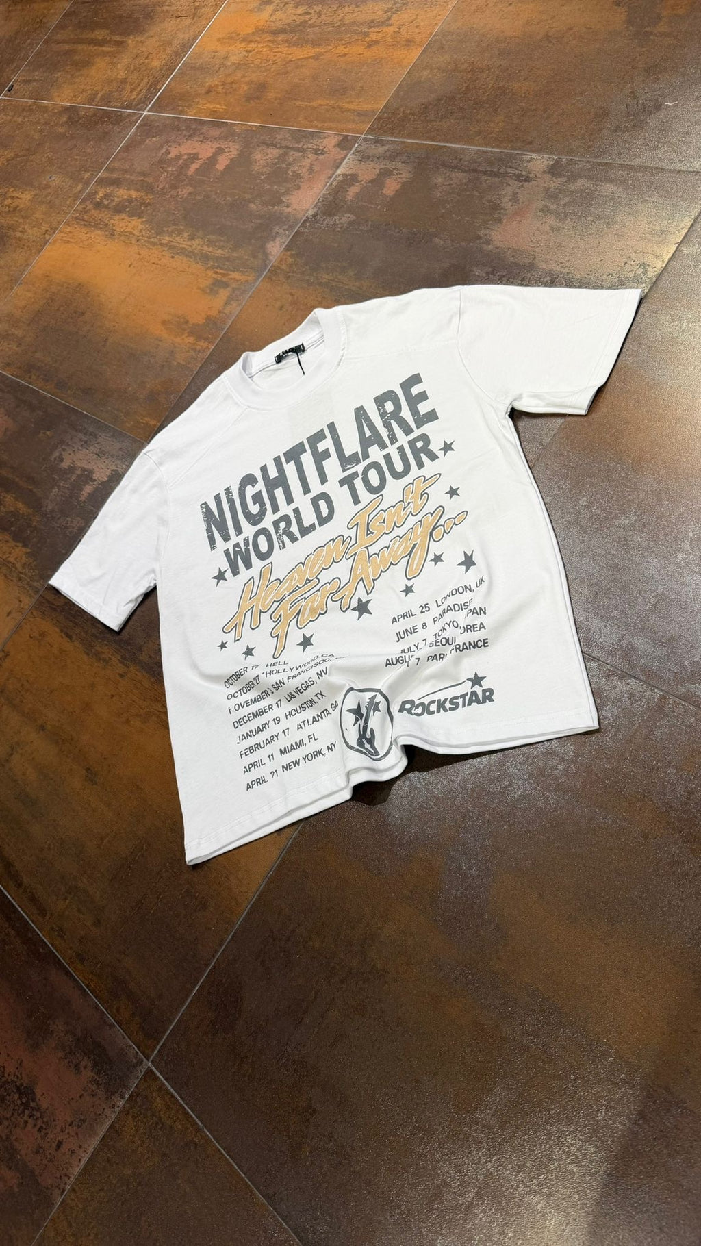 T-SHIRT WORLD TOUR