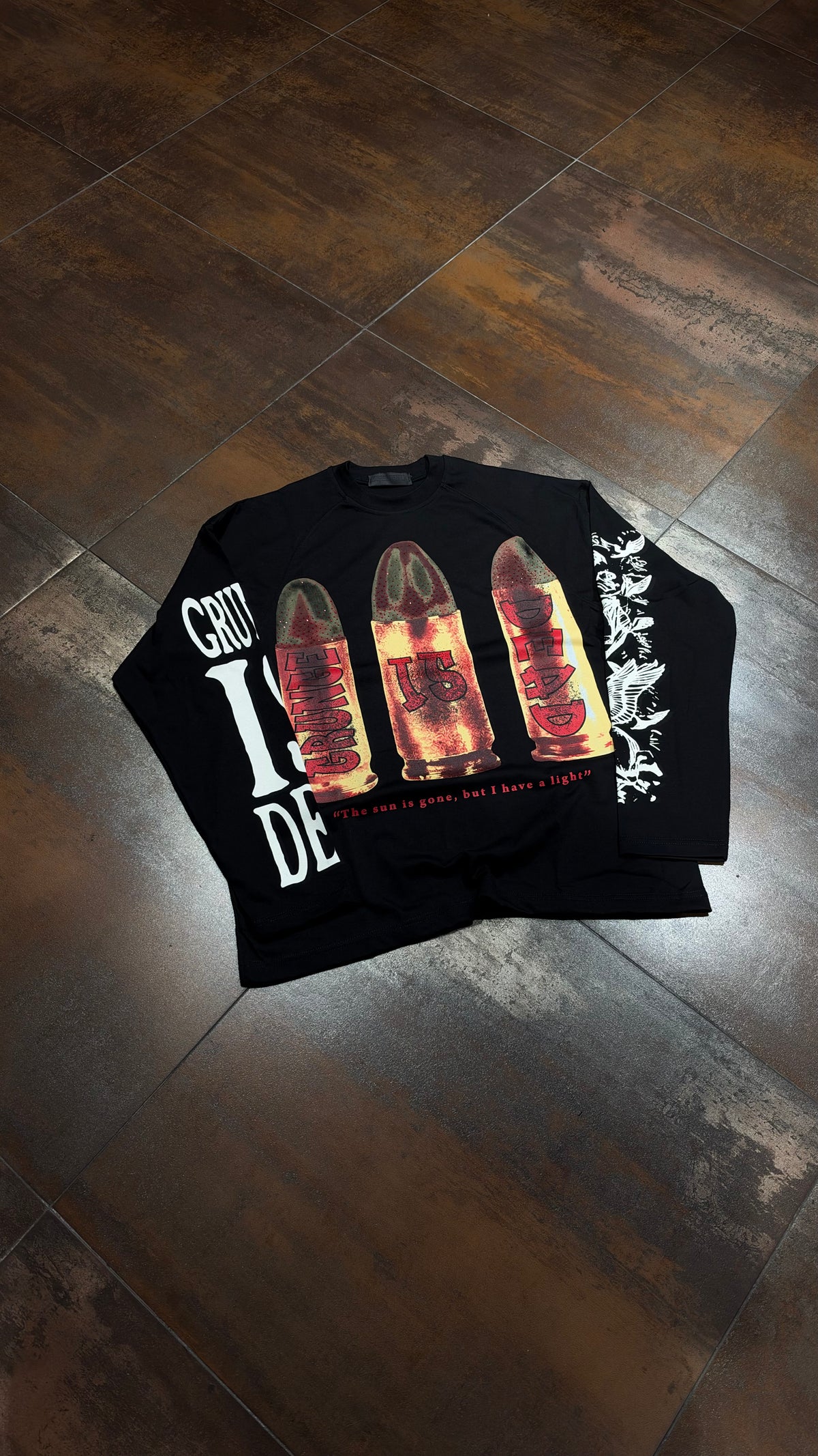 LONGSLEEVE DEPENDENCIA