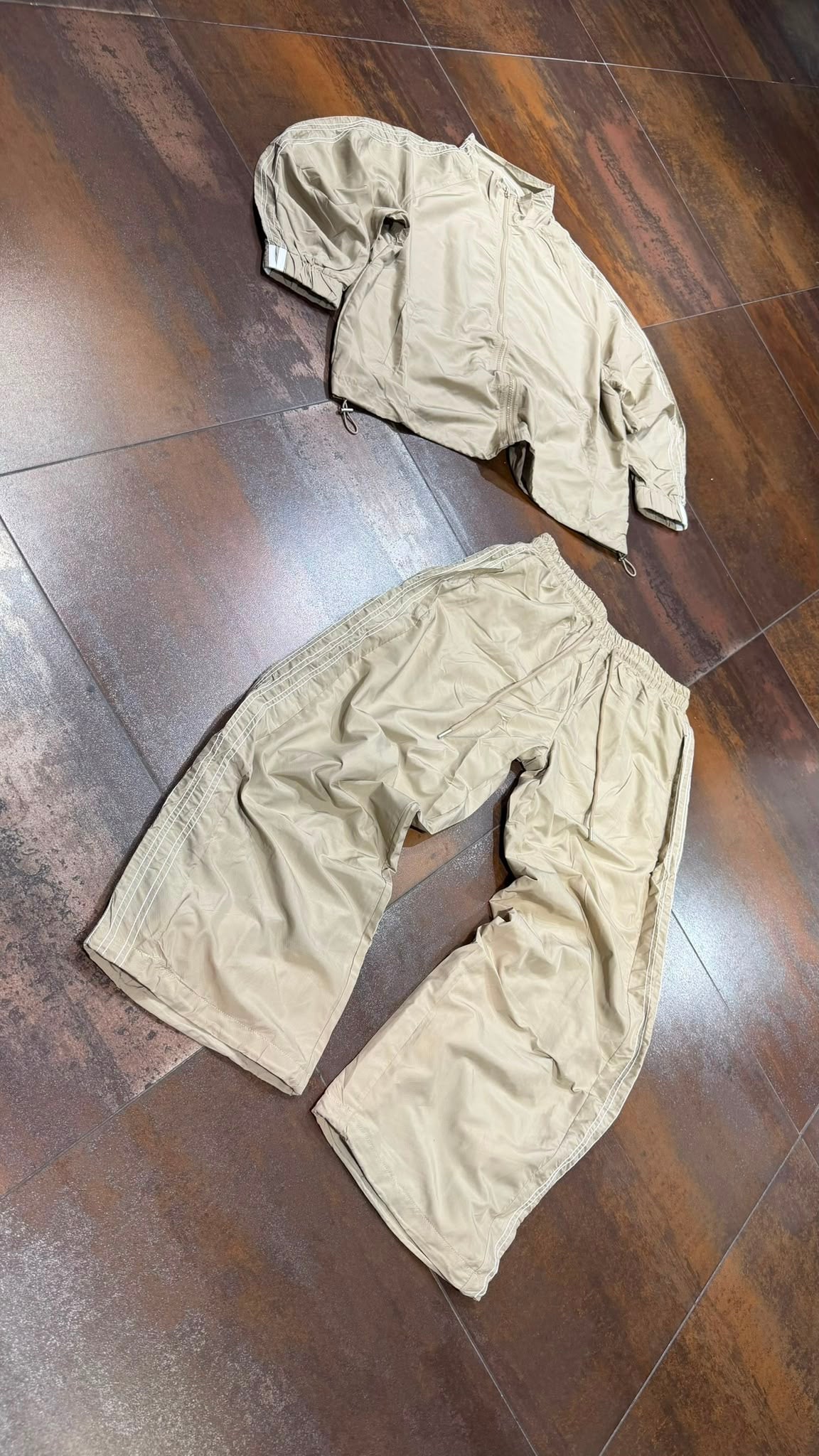 COORDSET ALIEN BEIGE
