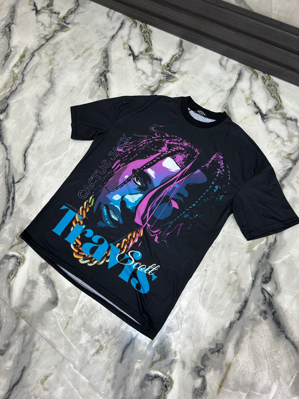 T-shirt  Trav*s