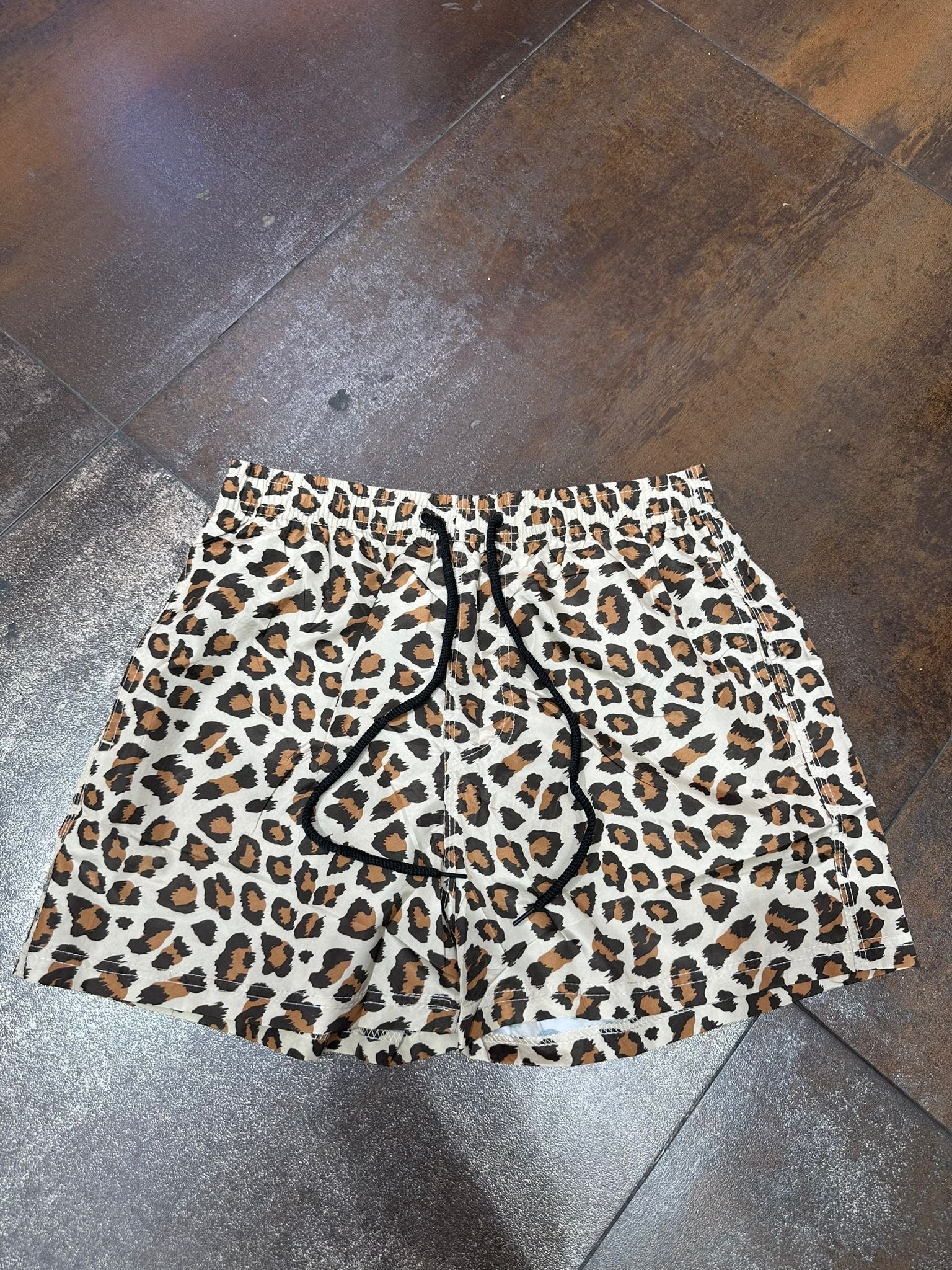 COSTUME MACU HK