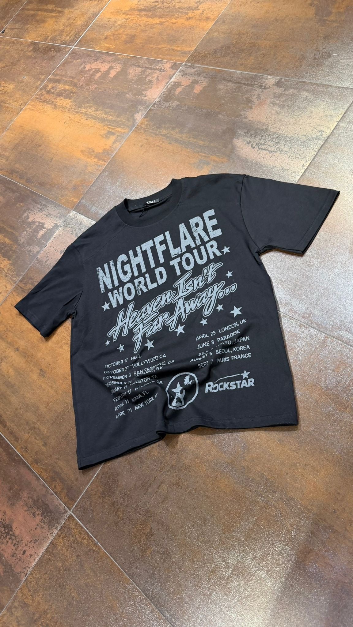 T-SHIRT WORLD TOUR