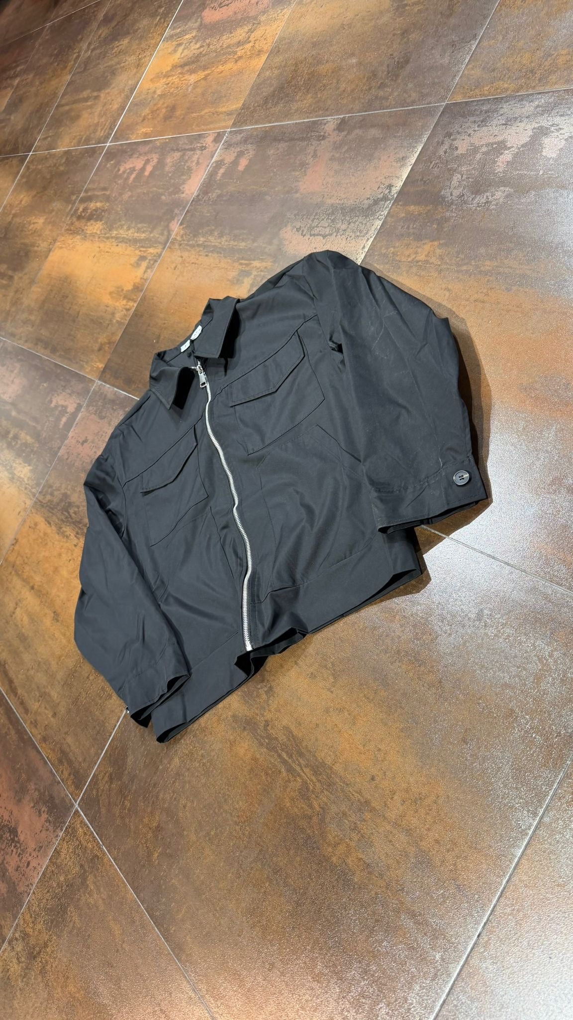 JACKET EXCLUSIVE