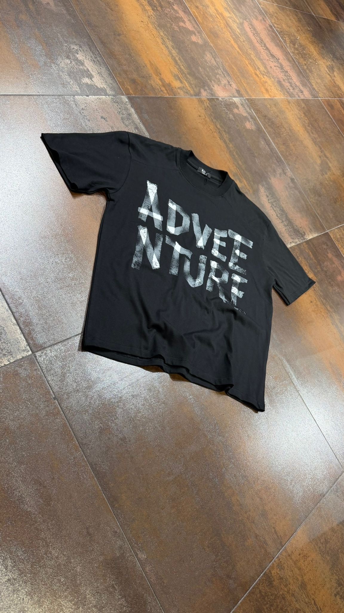 T-SHIRT ADVENTURE