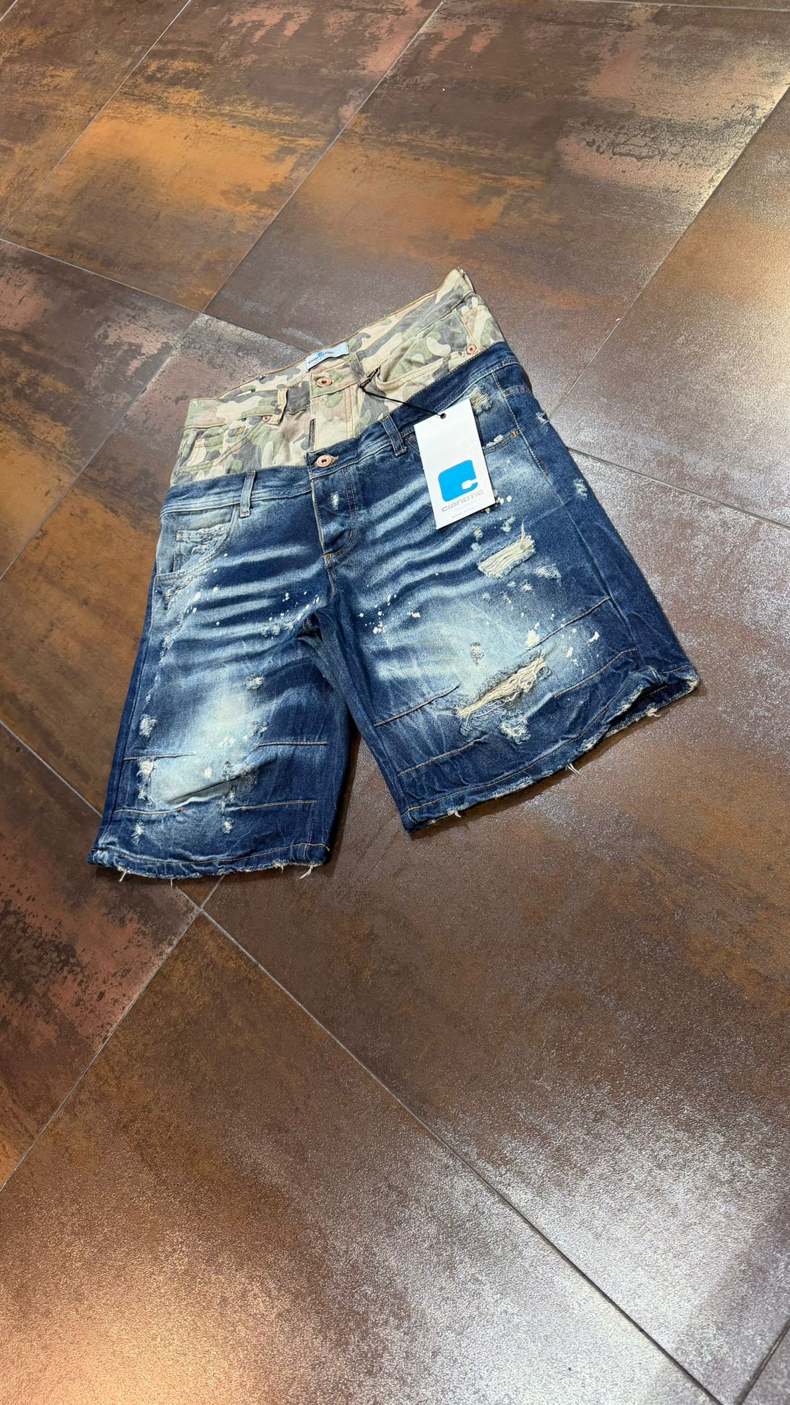 BERMUDA DOUBLE CAMO 2.0