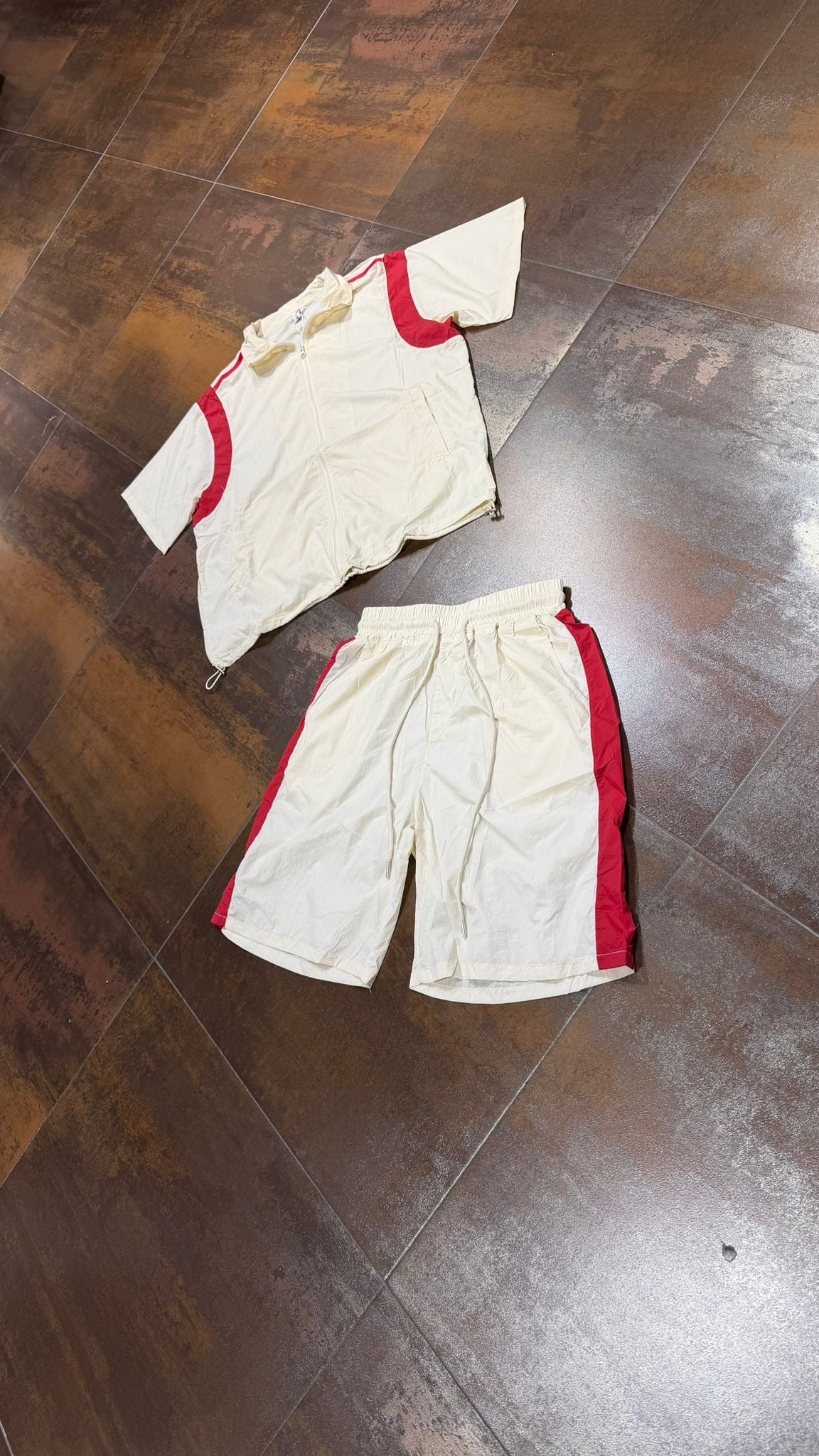 COORDINATO WHITE&RED