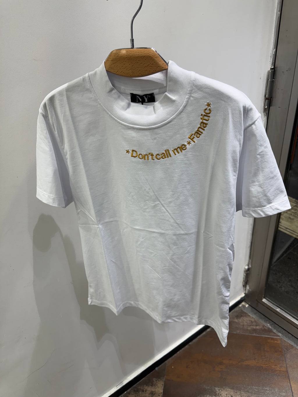 T-SHIRT HK