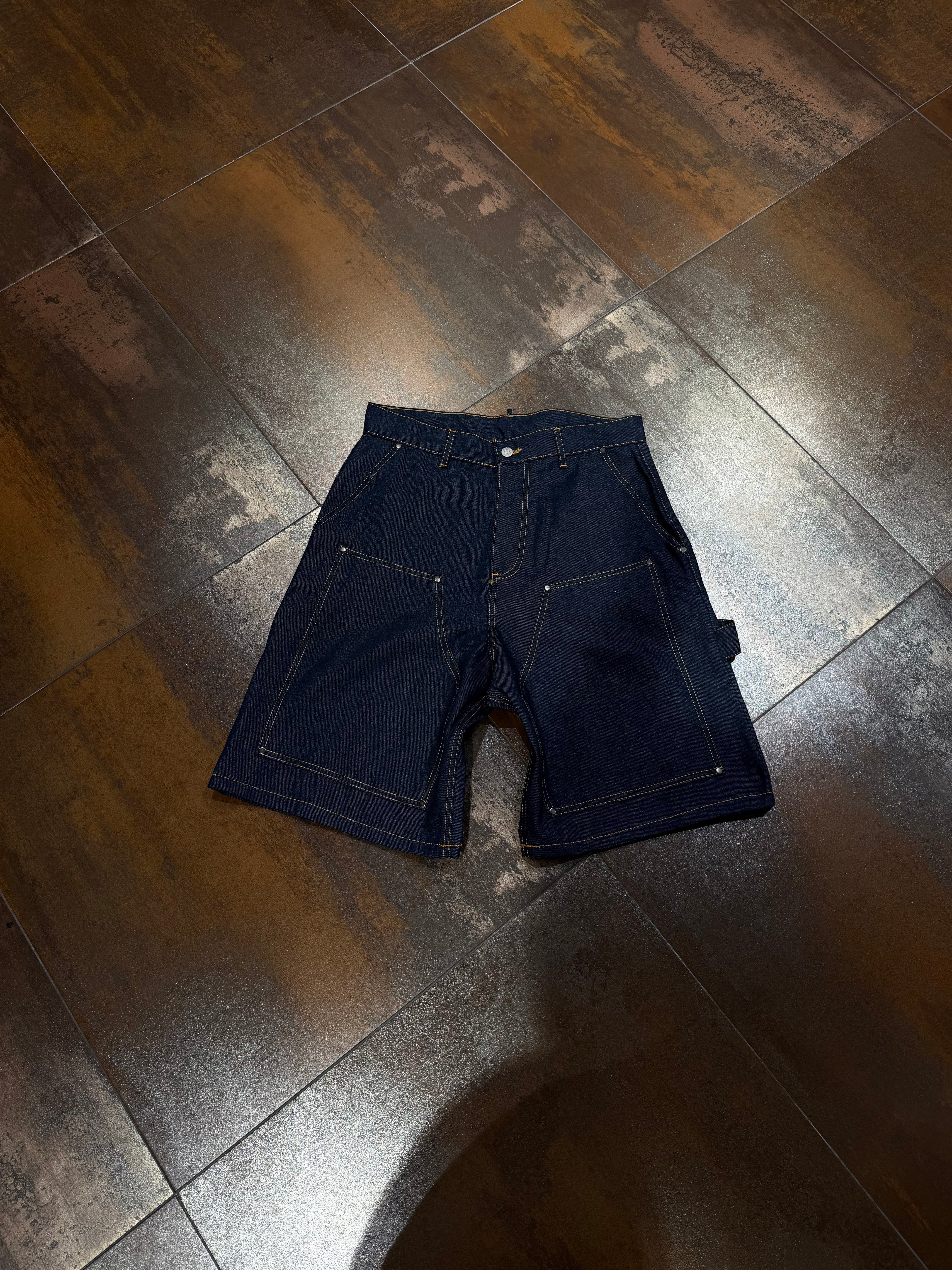 SHORT DISCOVERY