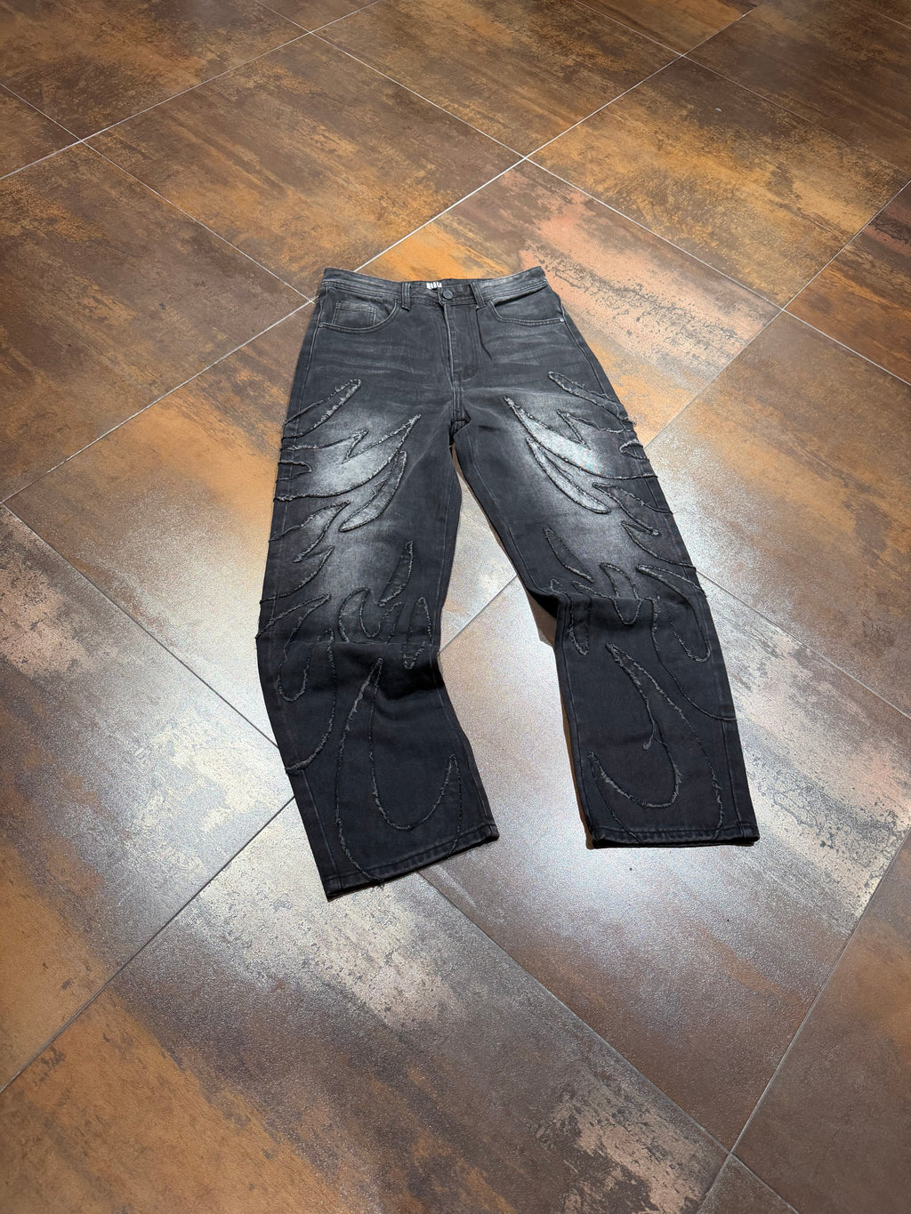 BAGGY FLAME BLACK