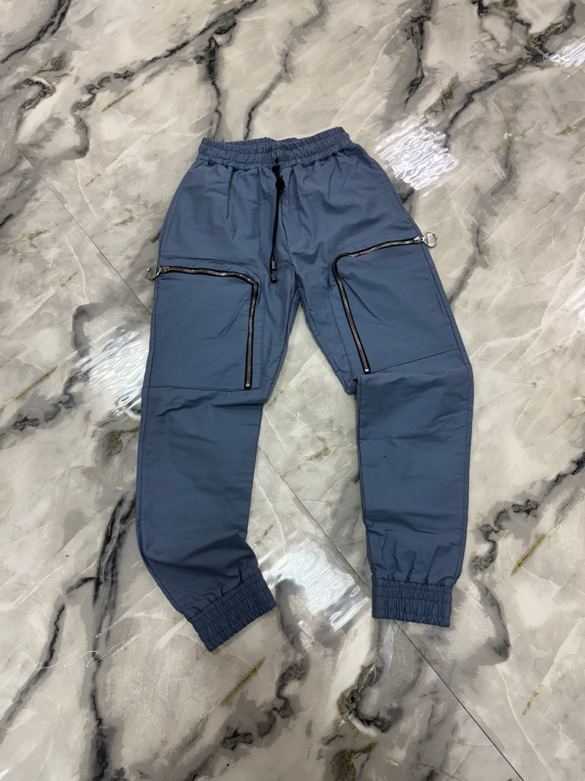 CARGO DARK SIDE